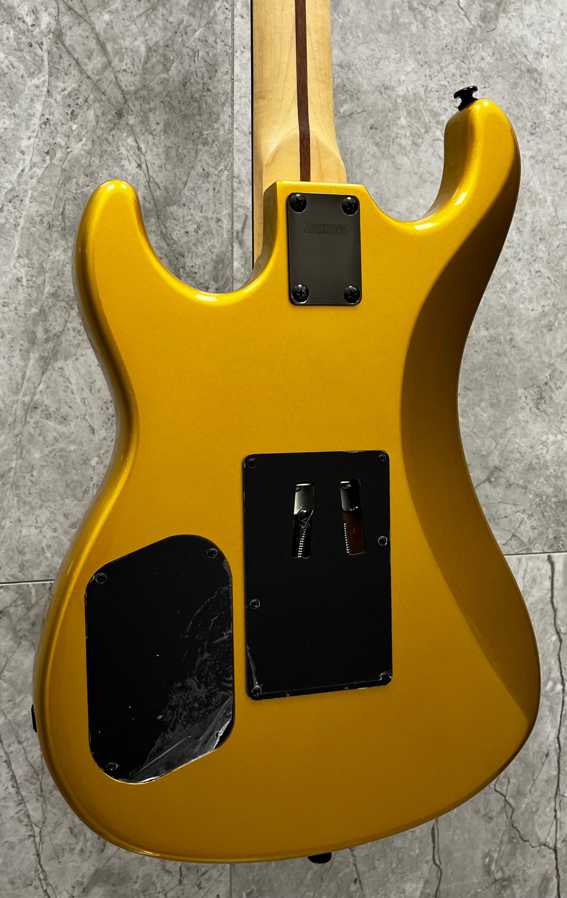 Kramer 50th Anniversary Series - Curated K5084 84 Gold Gloss Finish W/ GIG BAG SERIAL NUMBER 26012901150 - 8 LBS 3 OZ