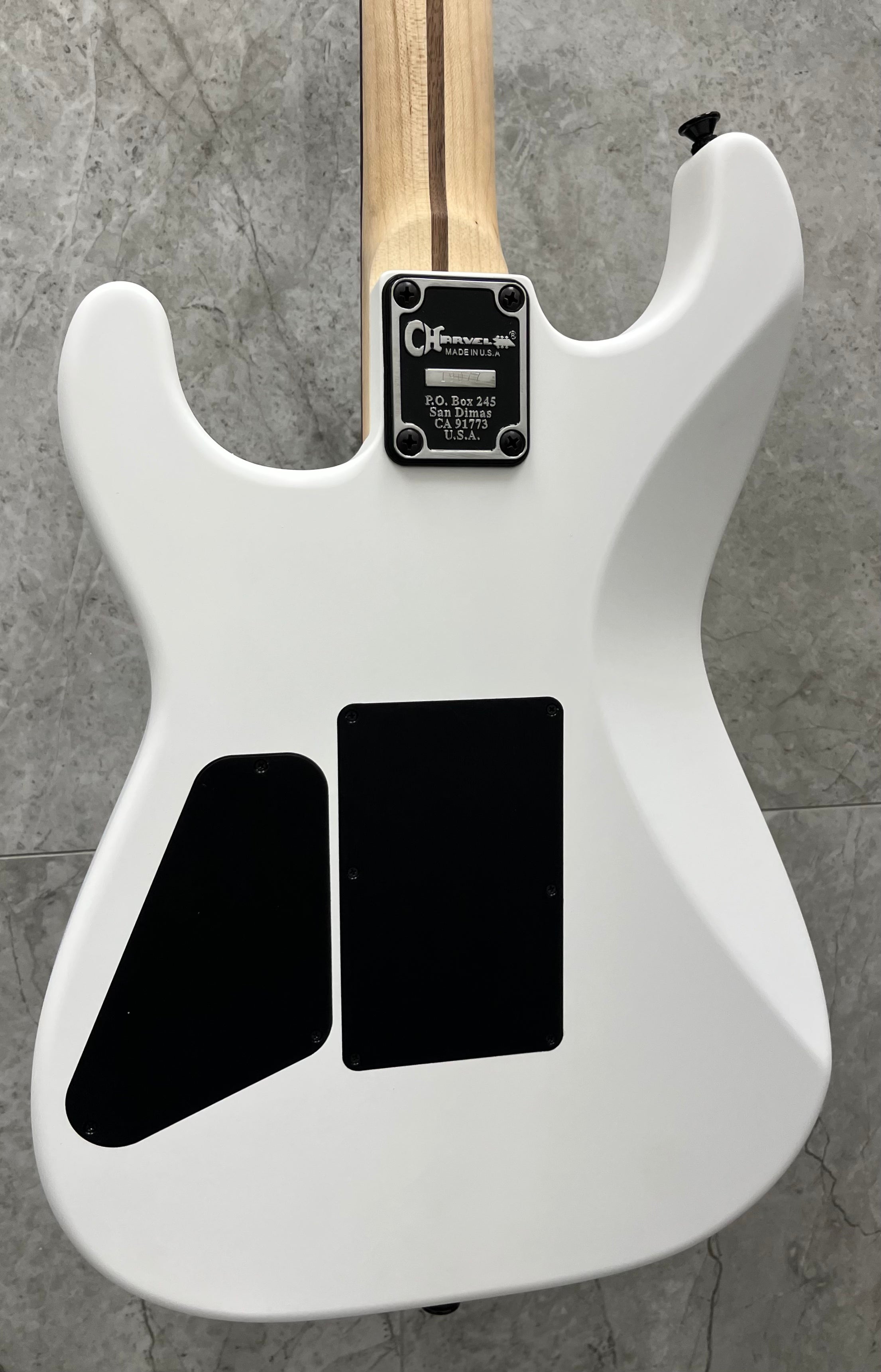 Charvel USA CUSTOM SHOP Custom Select San Dimas SD1 HSS SNOW BLIND SATIN 2835203776 SERIAL NUMBER 19077 - 8.0 LBS