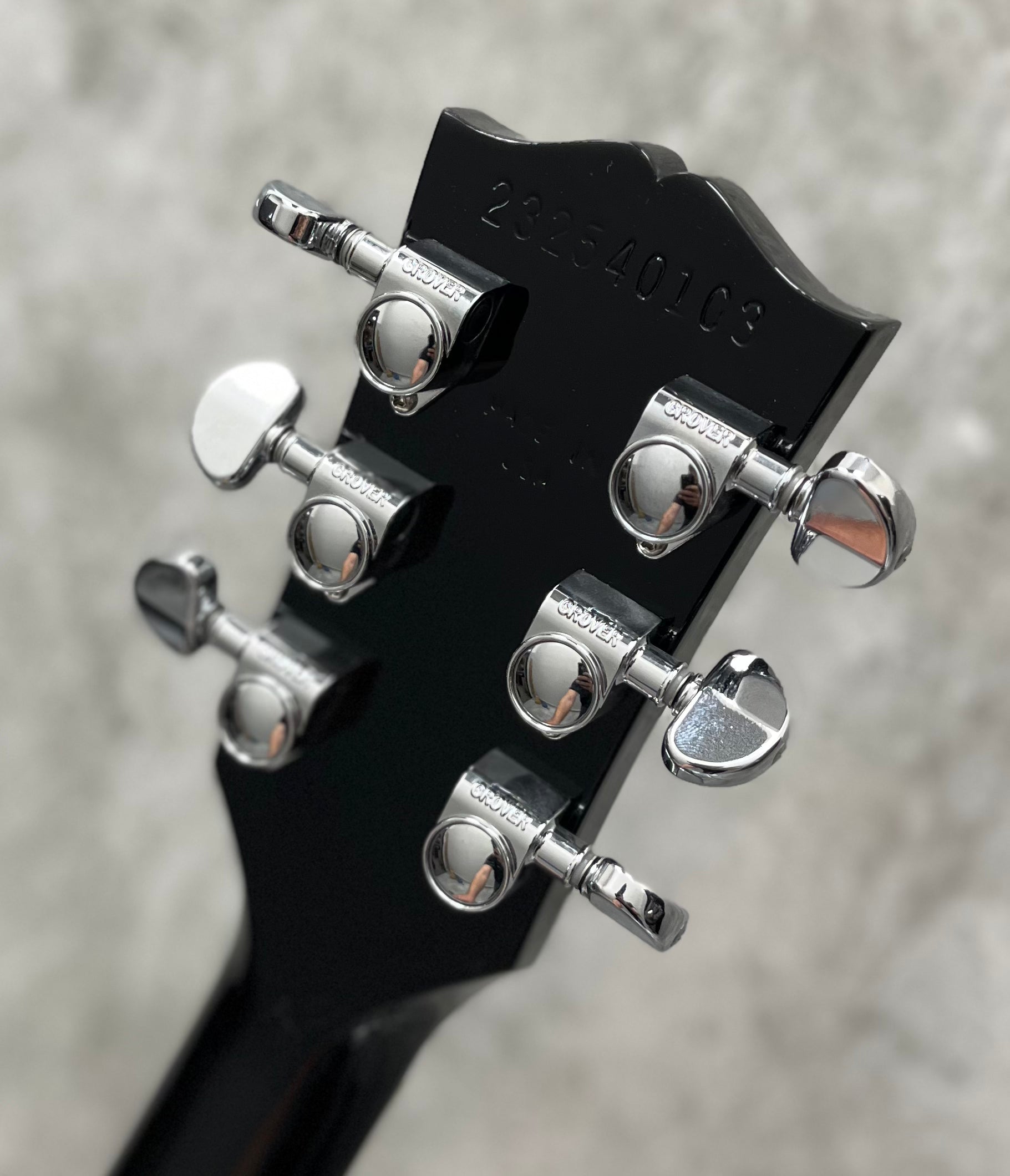 Gibson USA SG Standard Electric Guitar with Softshell Case - Ebony Silverburst SGSG23BSCH SERIAL NUMBER 232540103 - 6 LBS 5 OZ