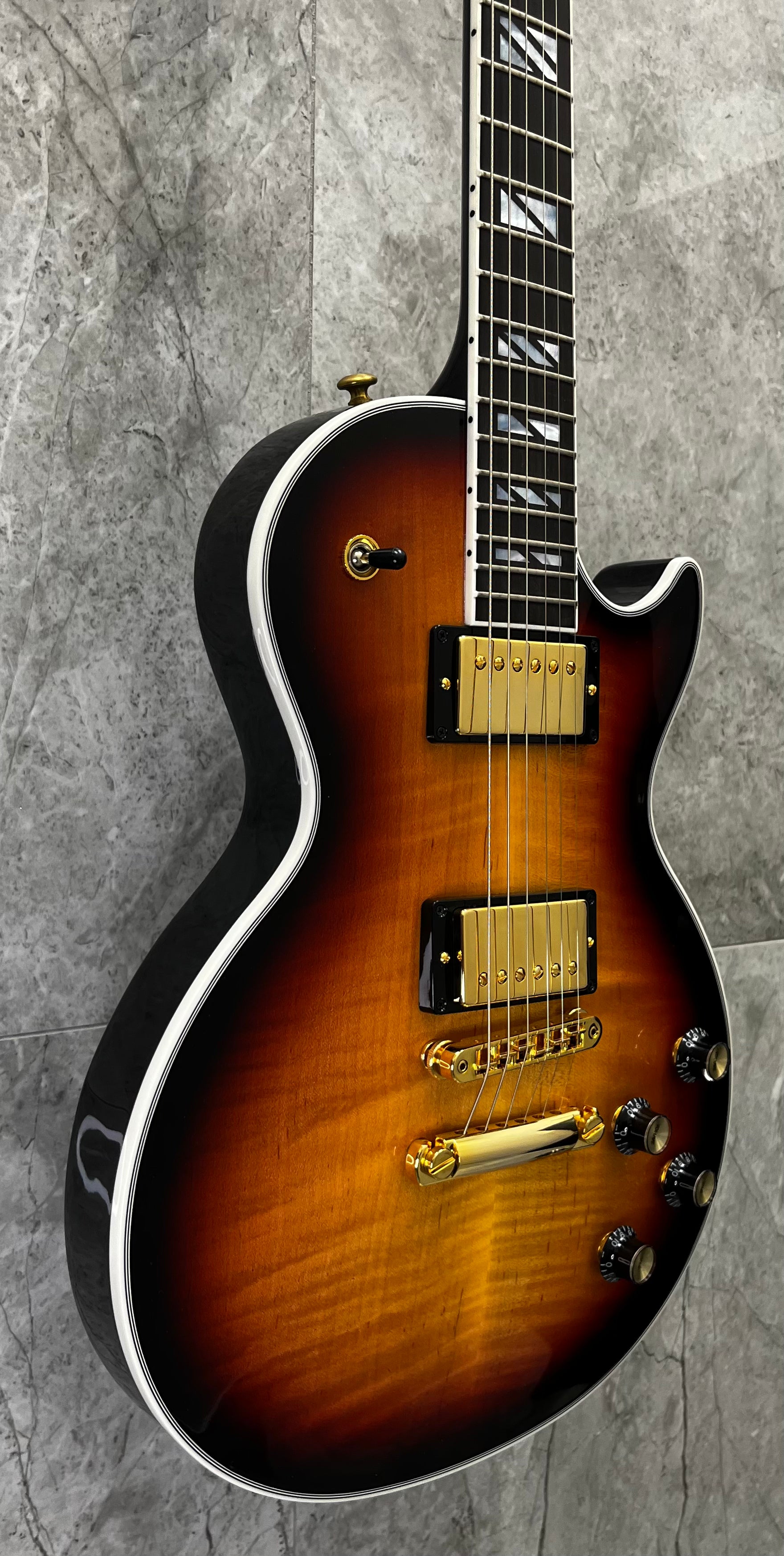 Gibson USA Les Paul Supreme - Fireburst LPSU00FIGH SERIAL NUMBER 205240326 - 7 LBS 14 OZ