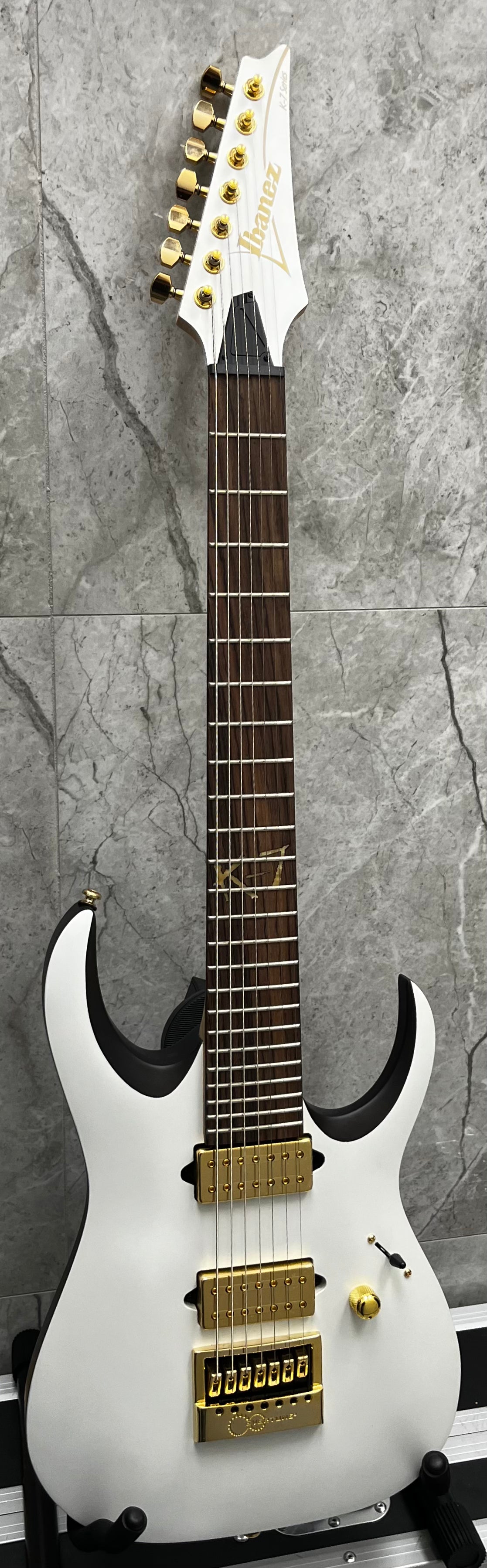 Ibanez K7YANG Head Signature 7 Strings Electric Guitar White K7YANG SERIAL NUMBER I251209797 - 8 LBS 5 OZ