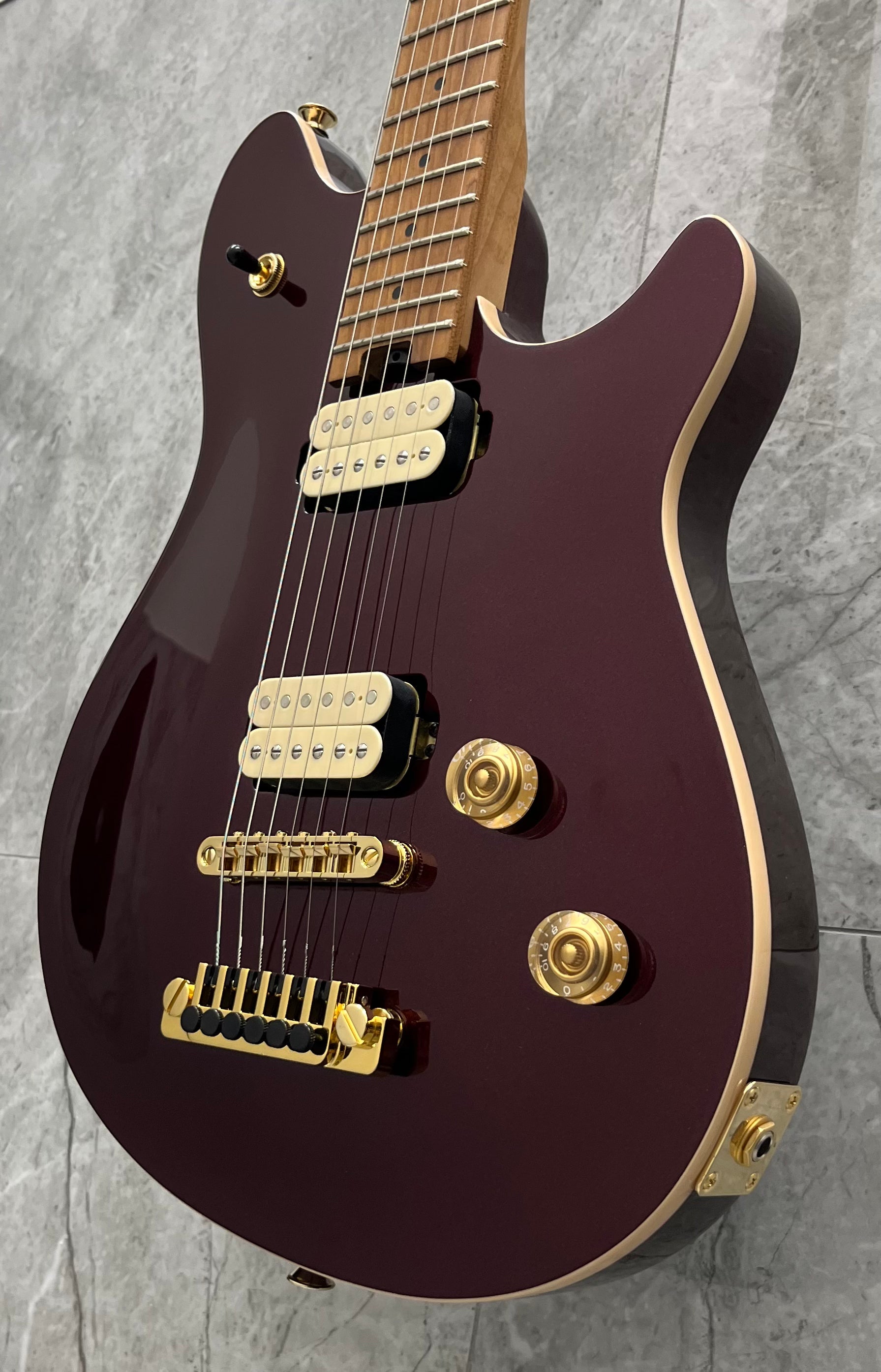 EVH Wolfgang Special TOM Baked Maple Fingerboard Oxblood 5107707539 SERIAL NUMBER WG243309M - 7.6 LBS