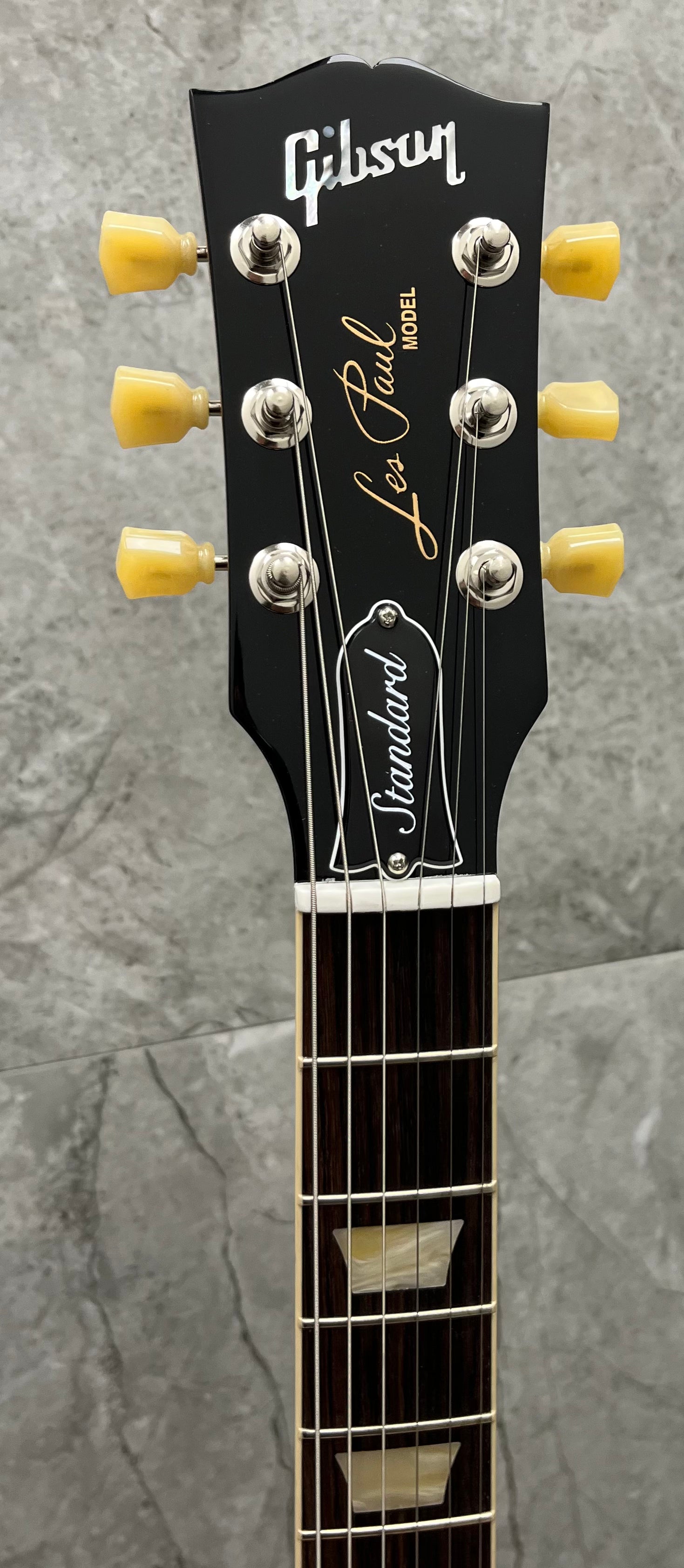 Gibson USA EXCLUSIVE Les Paul Standard 50s Limited Run AAA Flame Figured Top LPS5A22B8NH SERIAL NUMBER 233140120 - 9.4 LBS