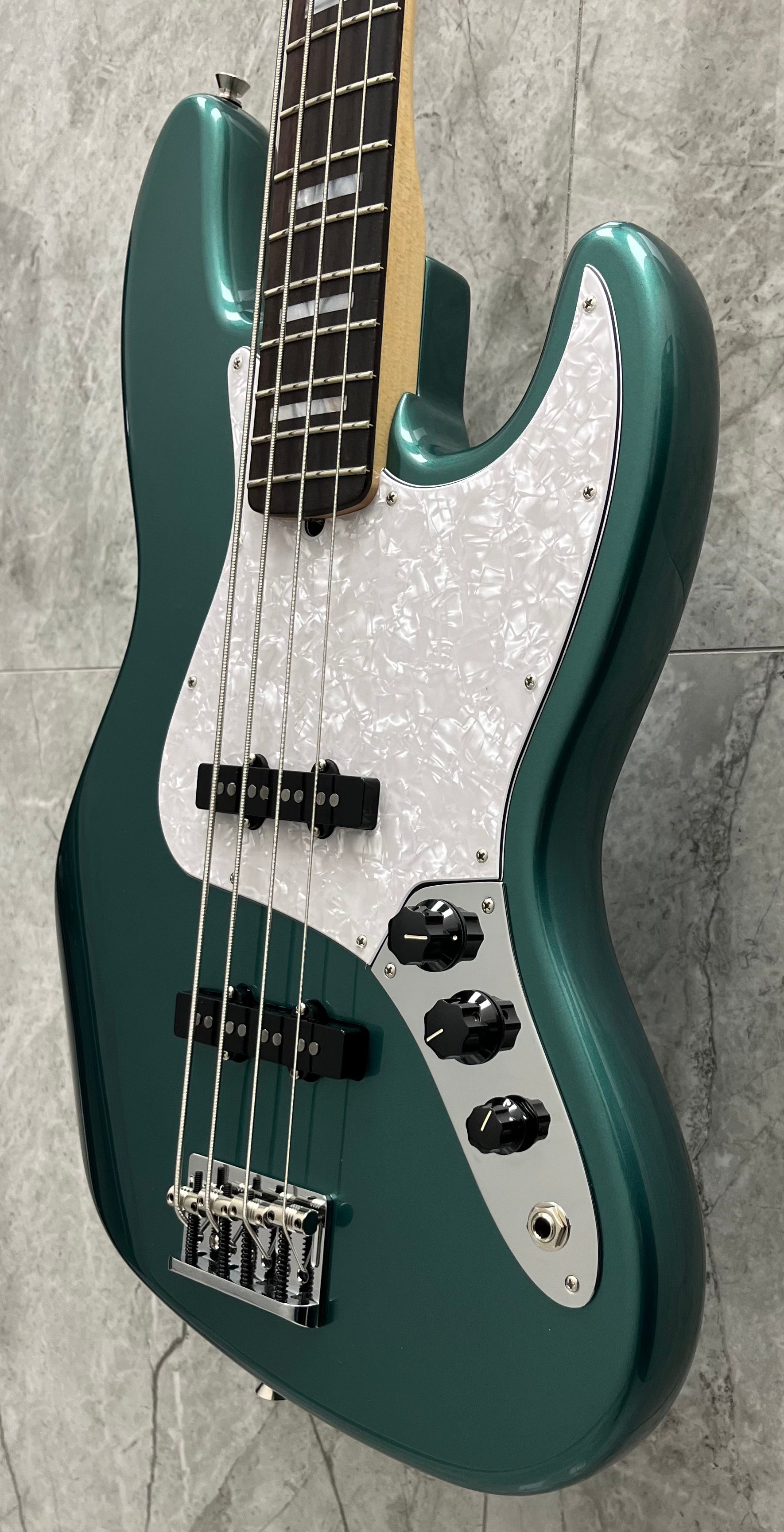 Fender USA Adam Clayton Jazz Bass, Rosewood Fingerboard, Sherwood Green Metallic 0190090846 SERIAL NUMBER US24042707 - 9.0 LBS