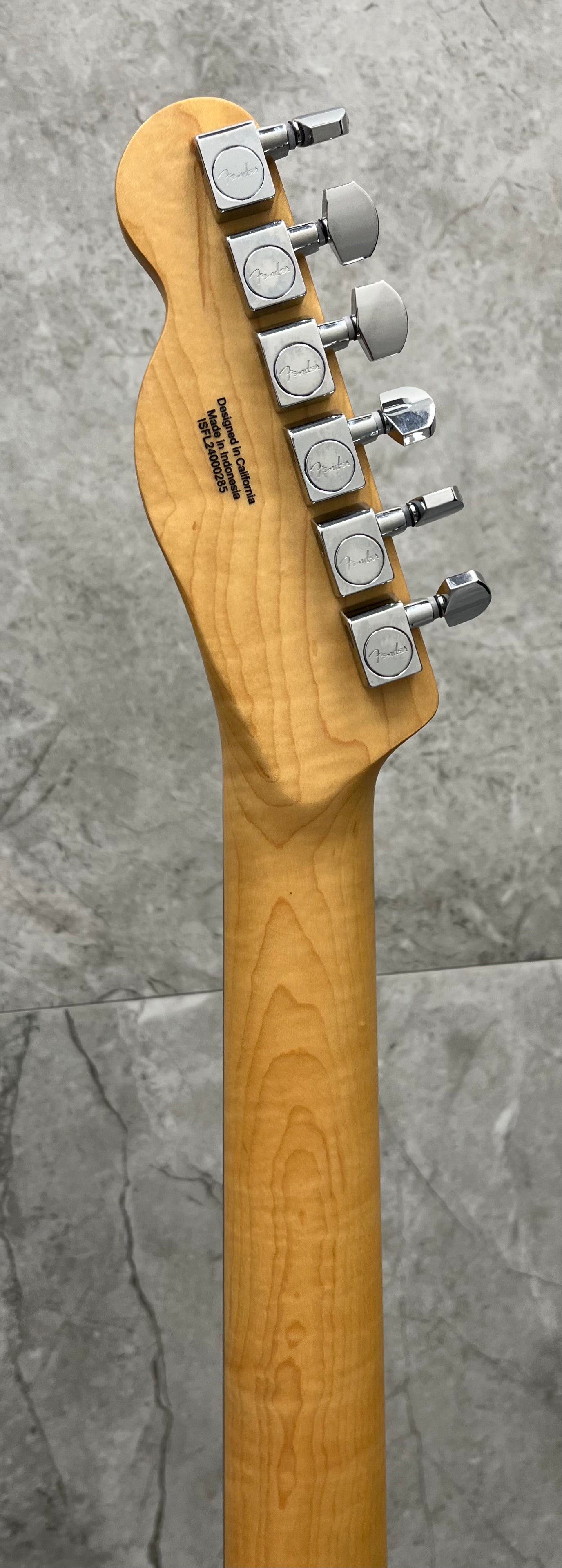 Fender Standard Telecaster White Pickguard, 3-Color Sunburst 0266040500 NEW 2025 MODEL SERIAL NUMBER ISFL24000285 - 8.0 LBS