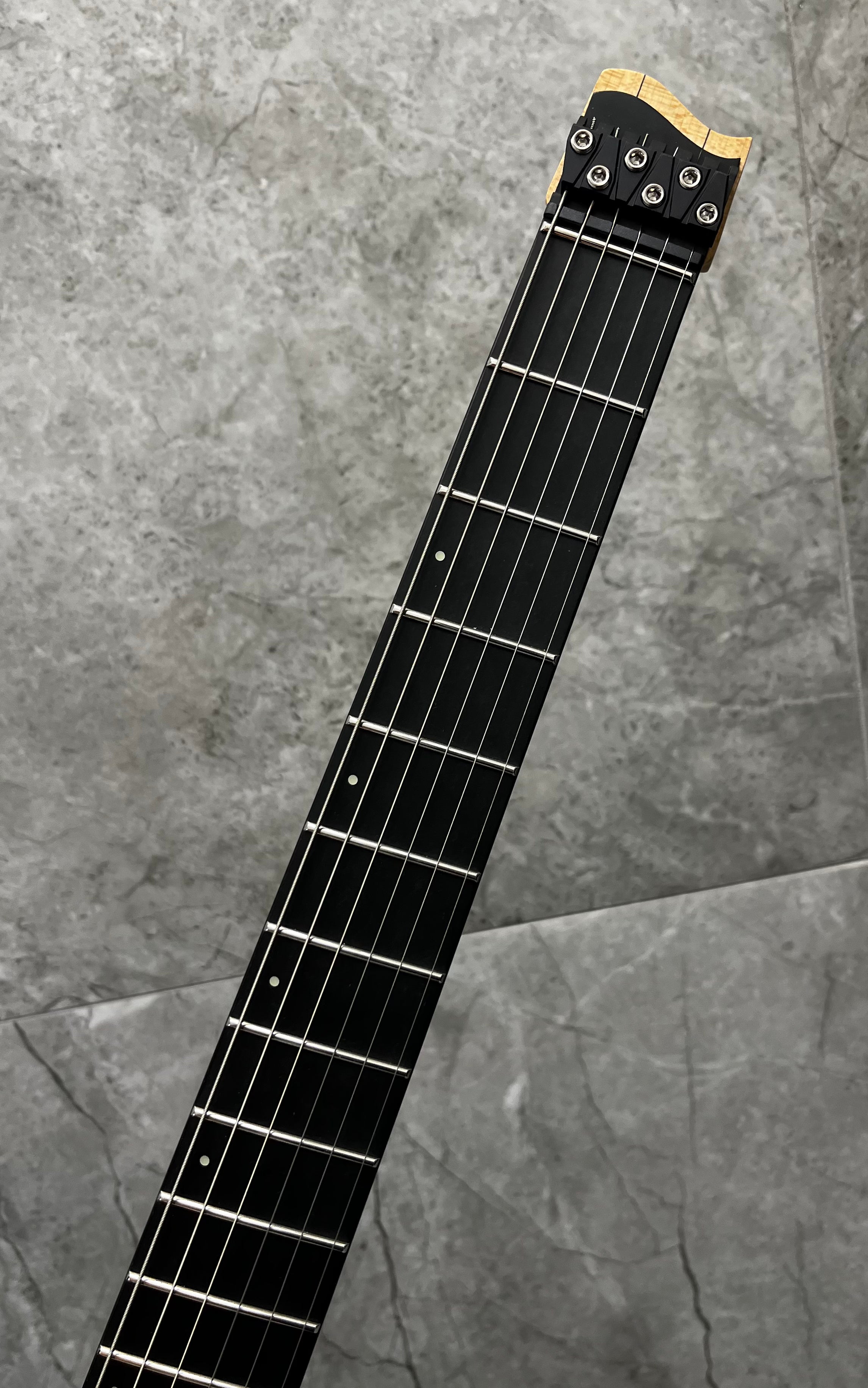 Strandberg Headless Boden Prog NX 6 Charcoal Black BD6TCT-21P-L-F-BK SERIAL NUMBER C2506463 - 4 LBS 14 OZ