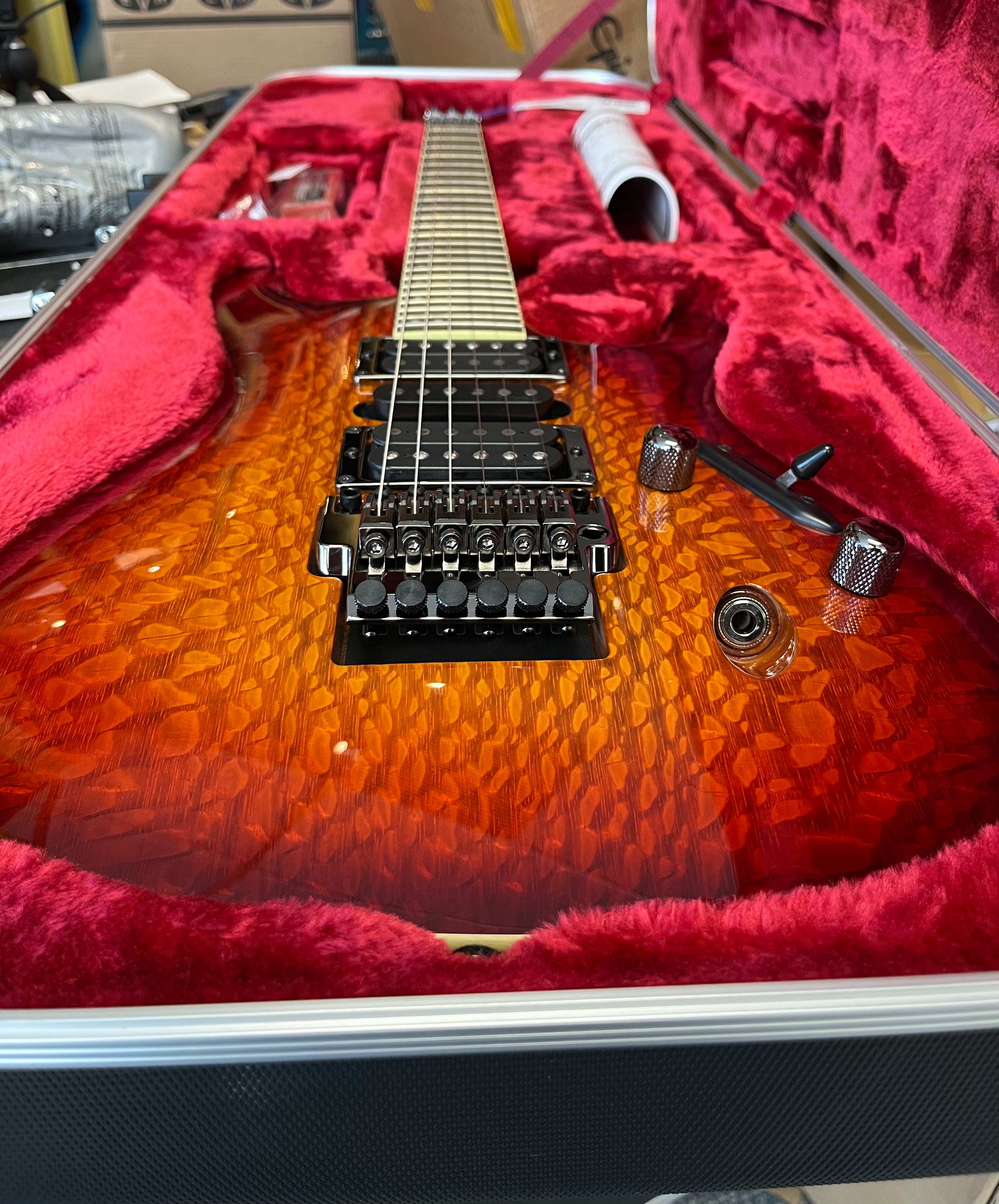 Ibanez MADE IN JAPAN S6570SKSTB Prestige S Electric Guitar with Ibanez MADE IN JAPAN S6570SKSTB Prestige S Electric Guitar with