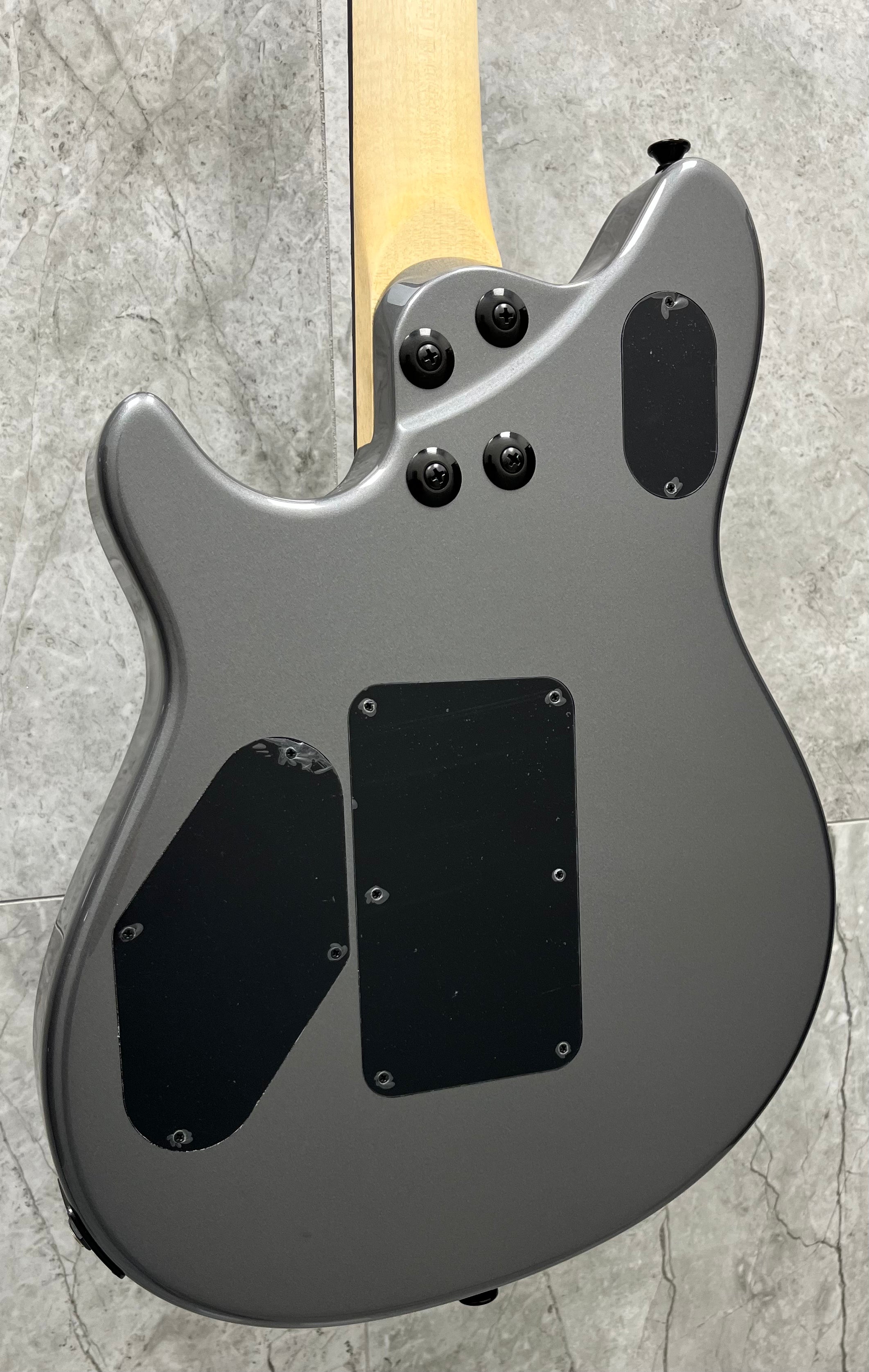 EVH Wolfgang USA Ebony Fingerboard Gloss Silver 5107920821 SERIAL NUMBER WG17502A - 8.0 LBS