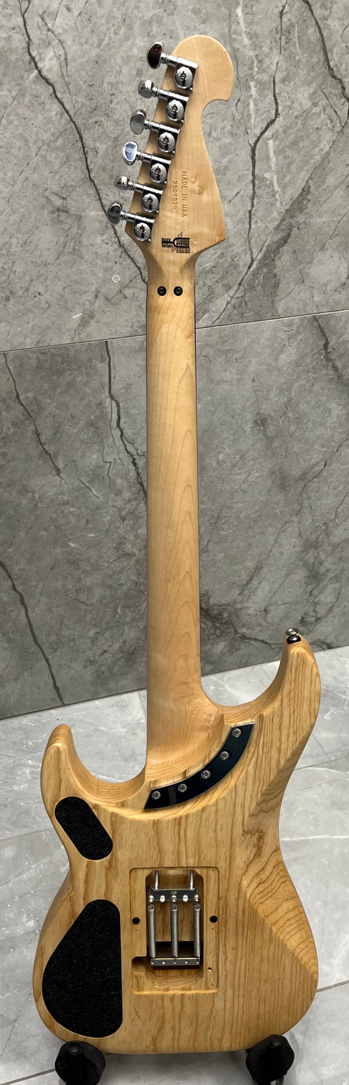 Washburn USA N4 Nuno Bettencourt Swamp Ash Natural Matte Finish N4ESANM-D SERIAL NUMBER 2509524 - 6 LBS 10 OZ