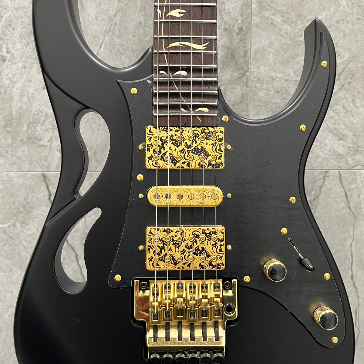 Ibanez RG550 steve vai 本人サイン入り Ibanez RG550 steve vai 本人サイン入り Ibanez RG550 steve vai