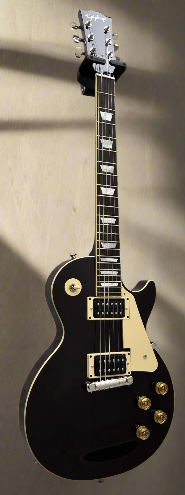 Epiphone Inspired by Gibson Custom Jeff Beck Oxblood 1954 Les Paul W/ HARDSHELL CASE ECJB54AOXNH SERIAL NUMBER 25011523760 - 8.0 LBS