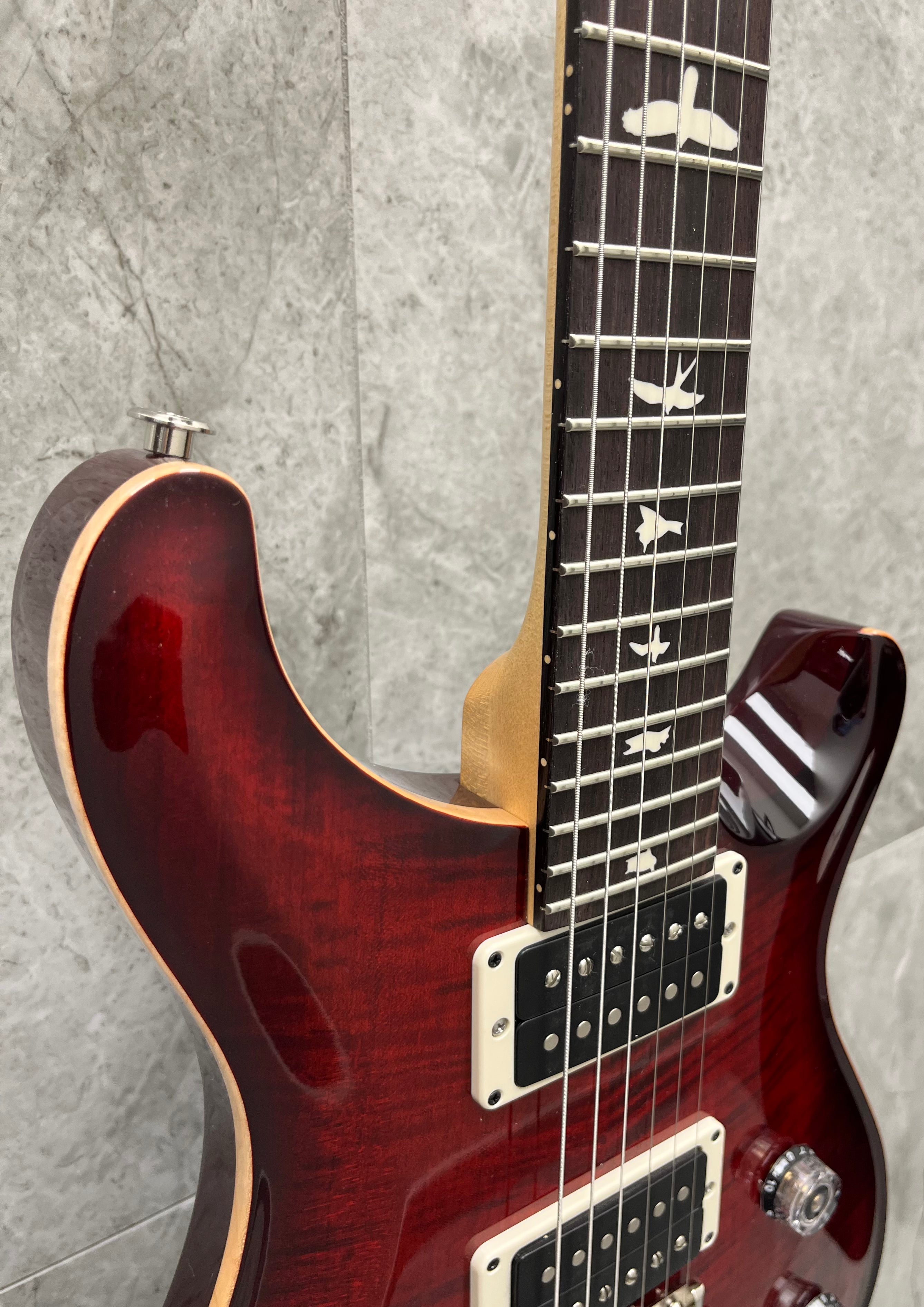 PRS Guitars USA CE24 FR - Fire Red Burst 112784::FR: SERIAL NUMBER 24 0400190 - 7.2 LBS