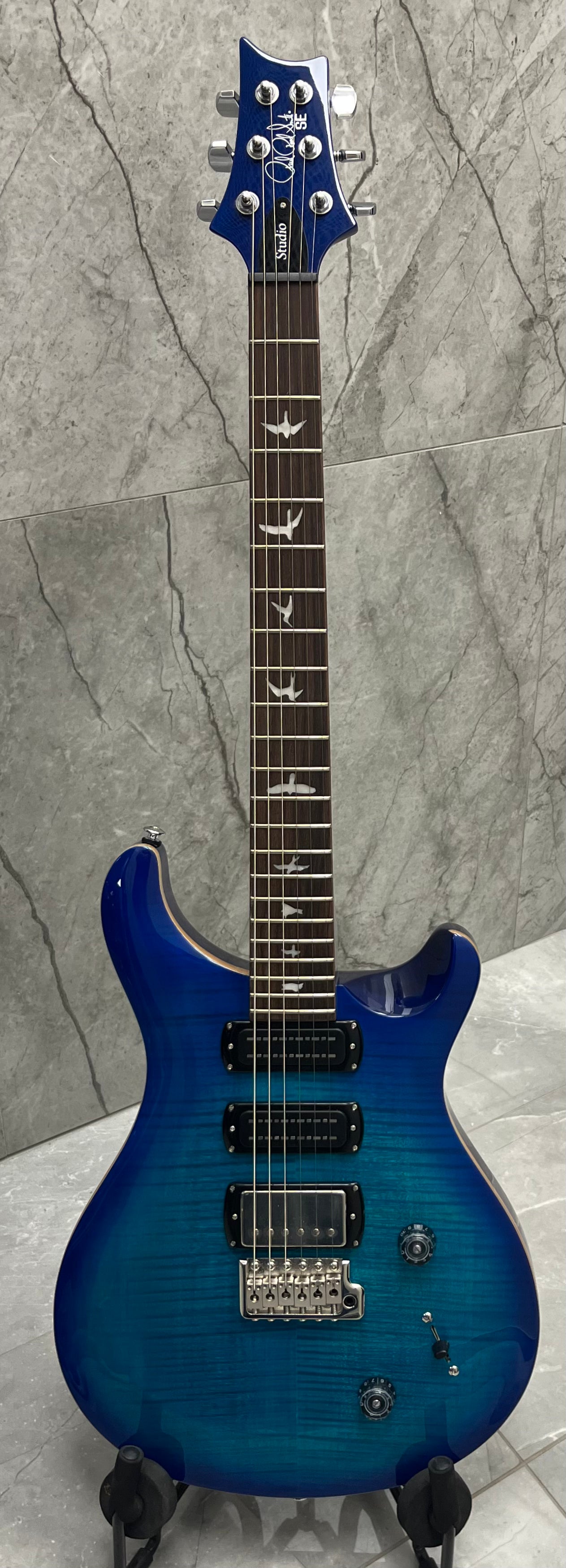 PRS Guitars SE Studio Electric Guitar with Gigbag - Lake Blue 114384::LB SERIAL NUMBER CTIH013460 - 8 LBS 2 OZ