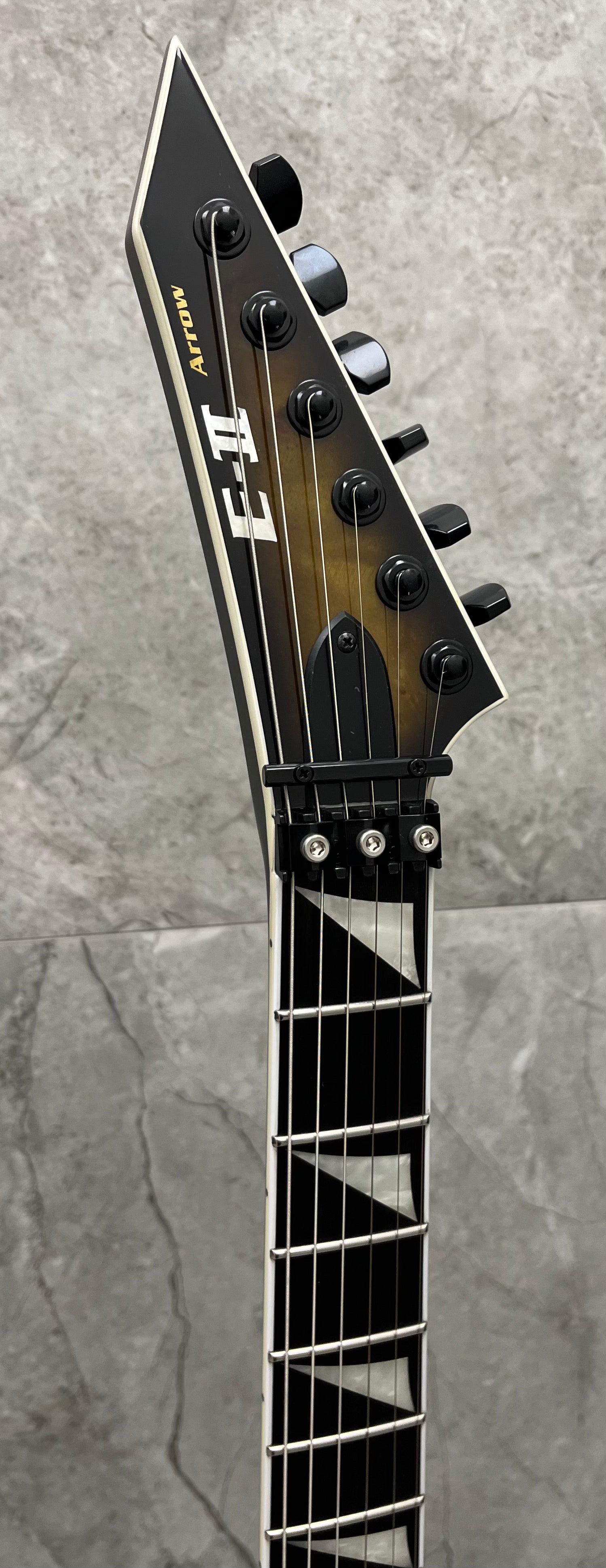 ESP E-II ARROW MADE IN JAPAN Electric Guitar EII Nebula Black Burst EIIARROWBMNBLKB SERIAL NUMBER ES9454223 - 7.8 LBS