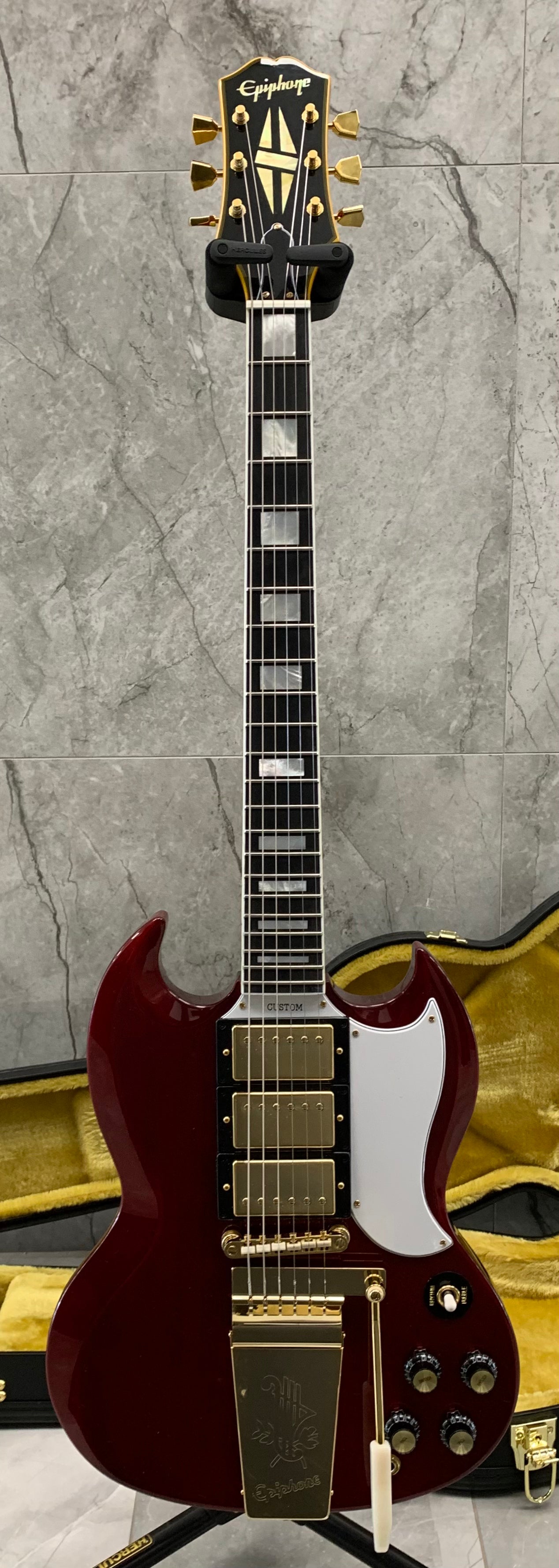 Epiphone Limited Epiphone Joe Bonamassa 1963 SG Custom in Dark Wine Red EIGJB63SGCWRGH