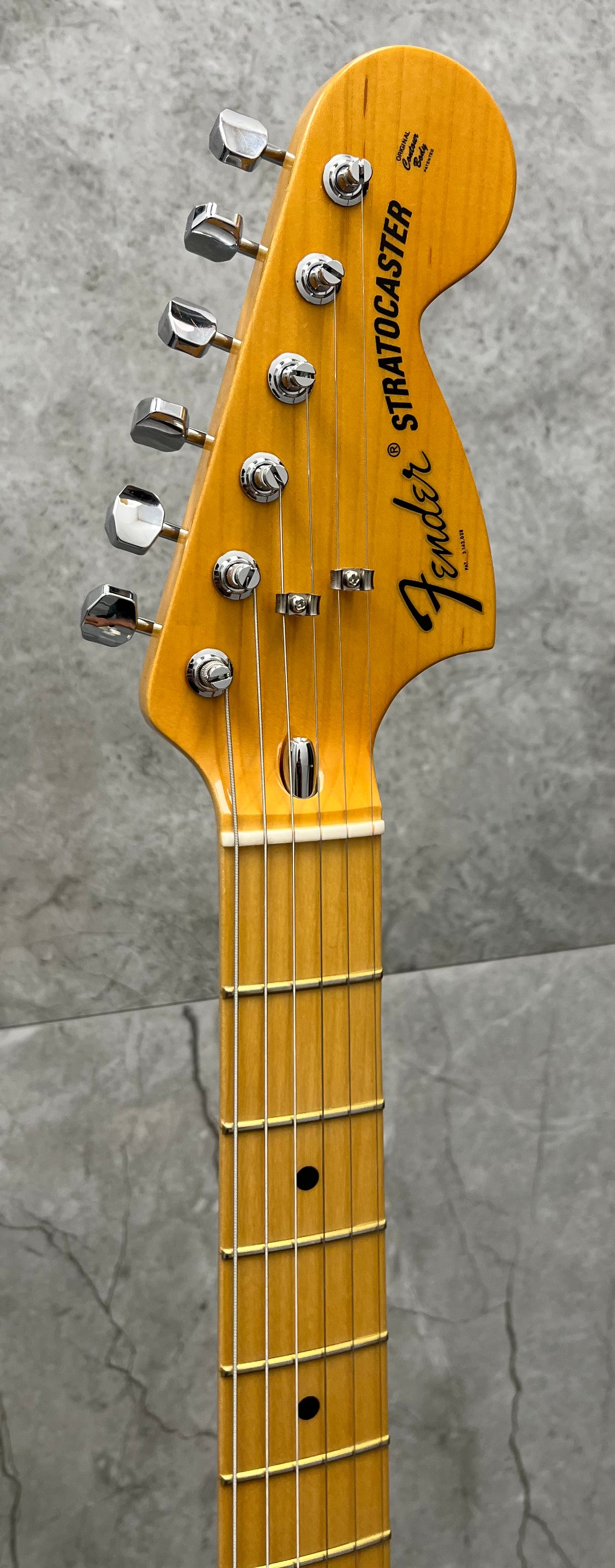 Fender USA Limited Edition American Vintage II 1973 Stratocaster, Maple Fingerboard - Olympic White 0170252805 SERIAL NUMBER V16686 - 8 LBS 3 OZ