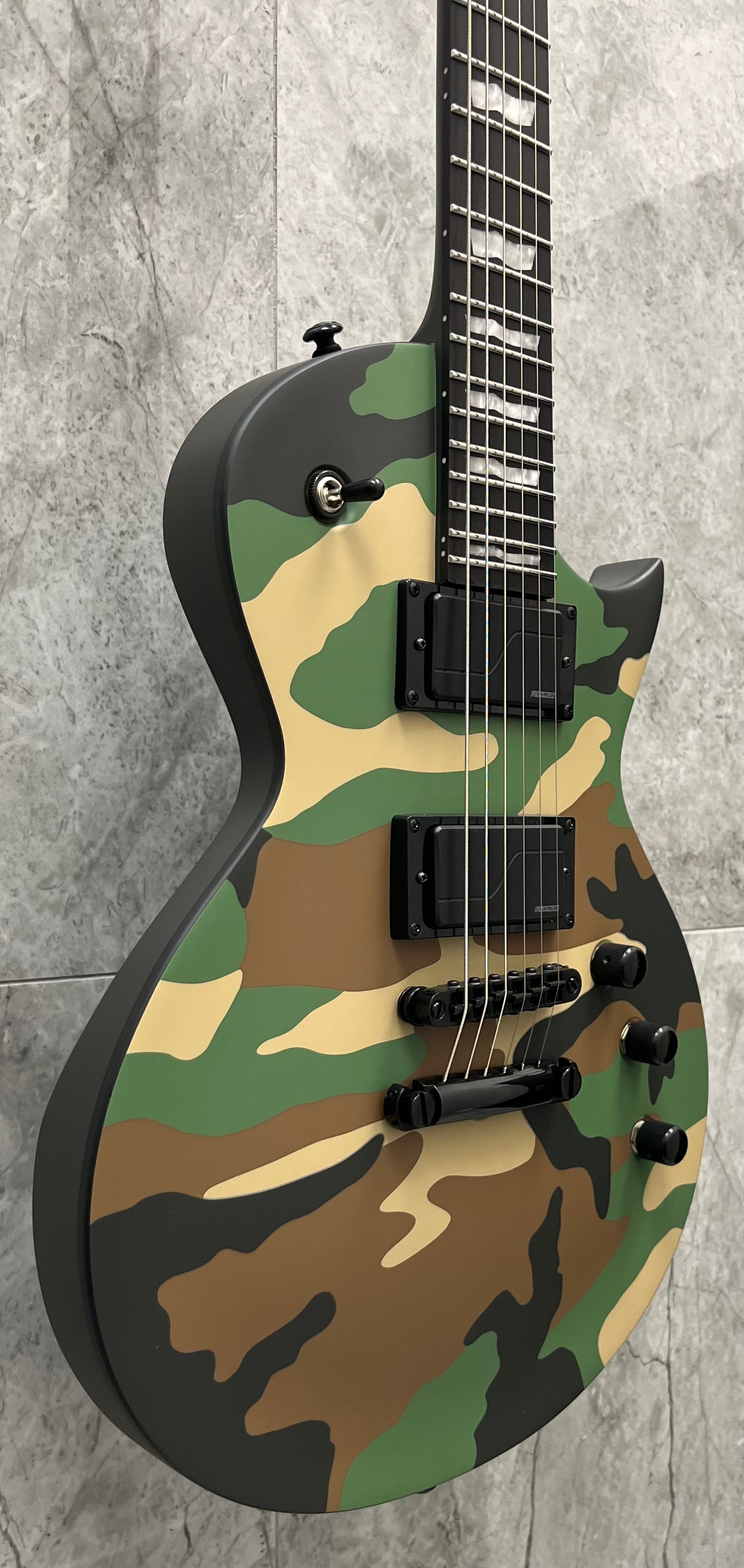 ESP LTD EC-1000 EC1000 FISHMAN PICKUPS AND STAINLESS STEEL FRETS Woodland Camo Satin LEC1000WCS PLAYER GRADE - SERIAL NUMBER W23103106 - 7 LBS 4 OZ