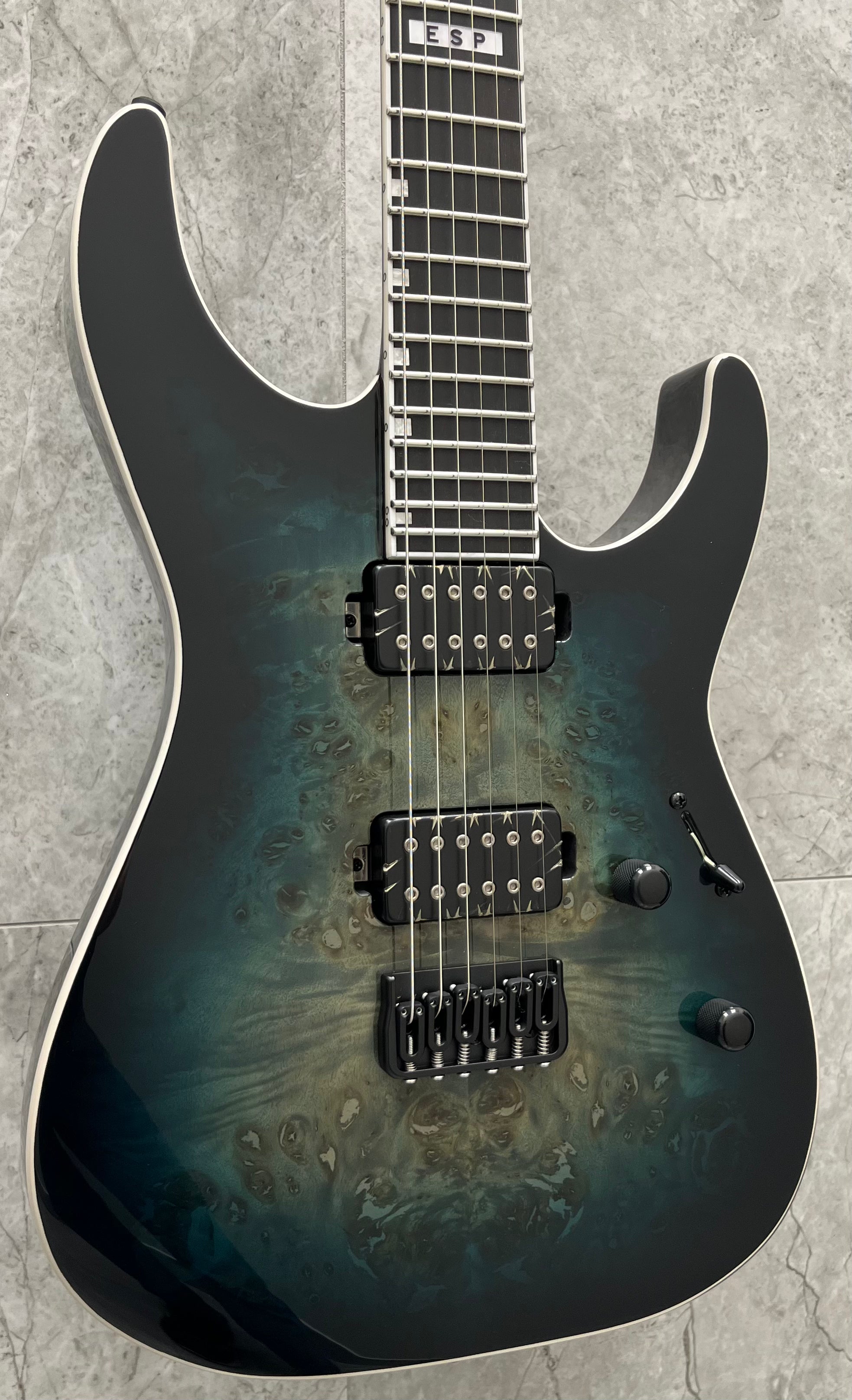 ESP MADE IN JAPAN E-II M-II HT MERCURY BLUE BURST EII MII W/ HARD ESP MADE IN JAPAN E-II M-II HT MERCURY BLUE BURST EII MII W/ HARD