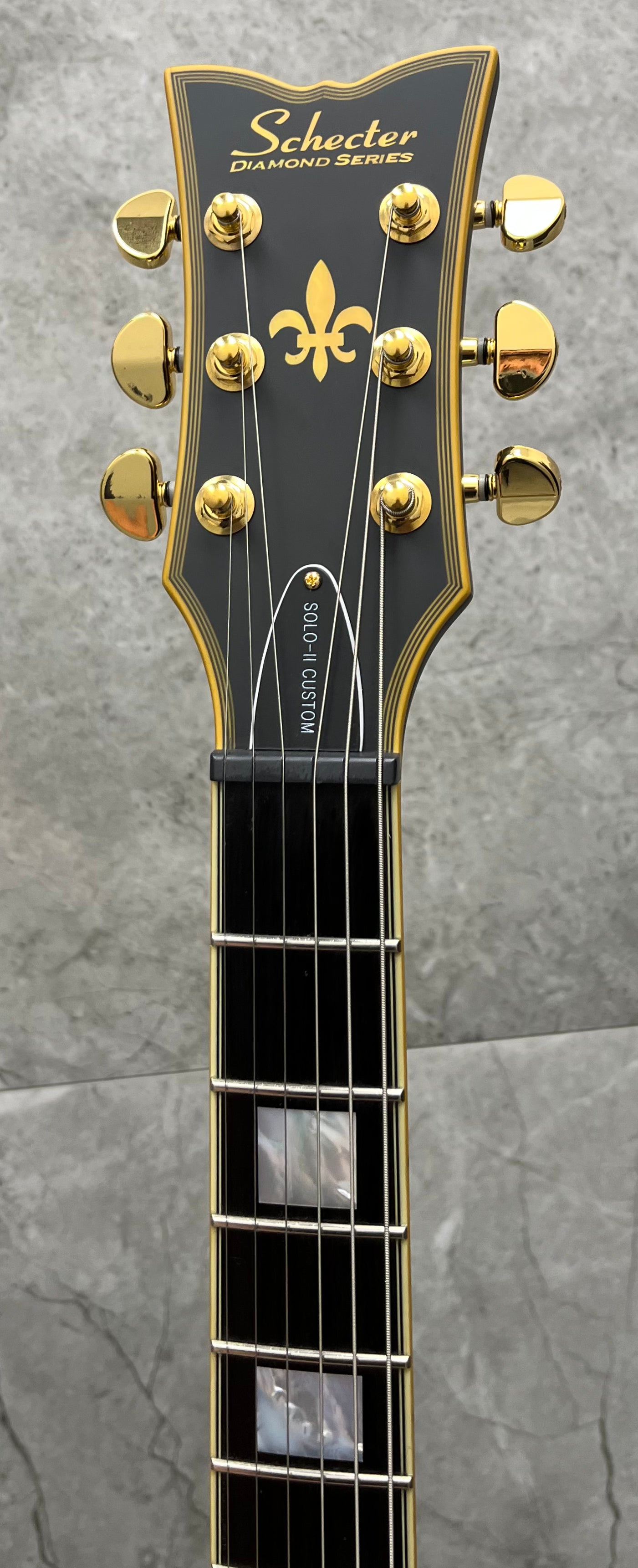 Schecter Solo II Custom Left Handed Electric Guitar Aged Black Satin 662-SHC SERIAL NUMBER W22041572 - 8.2 LBS