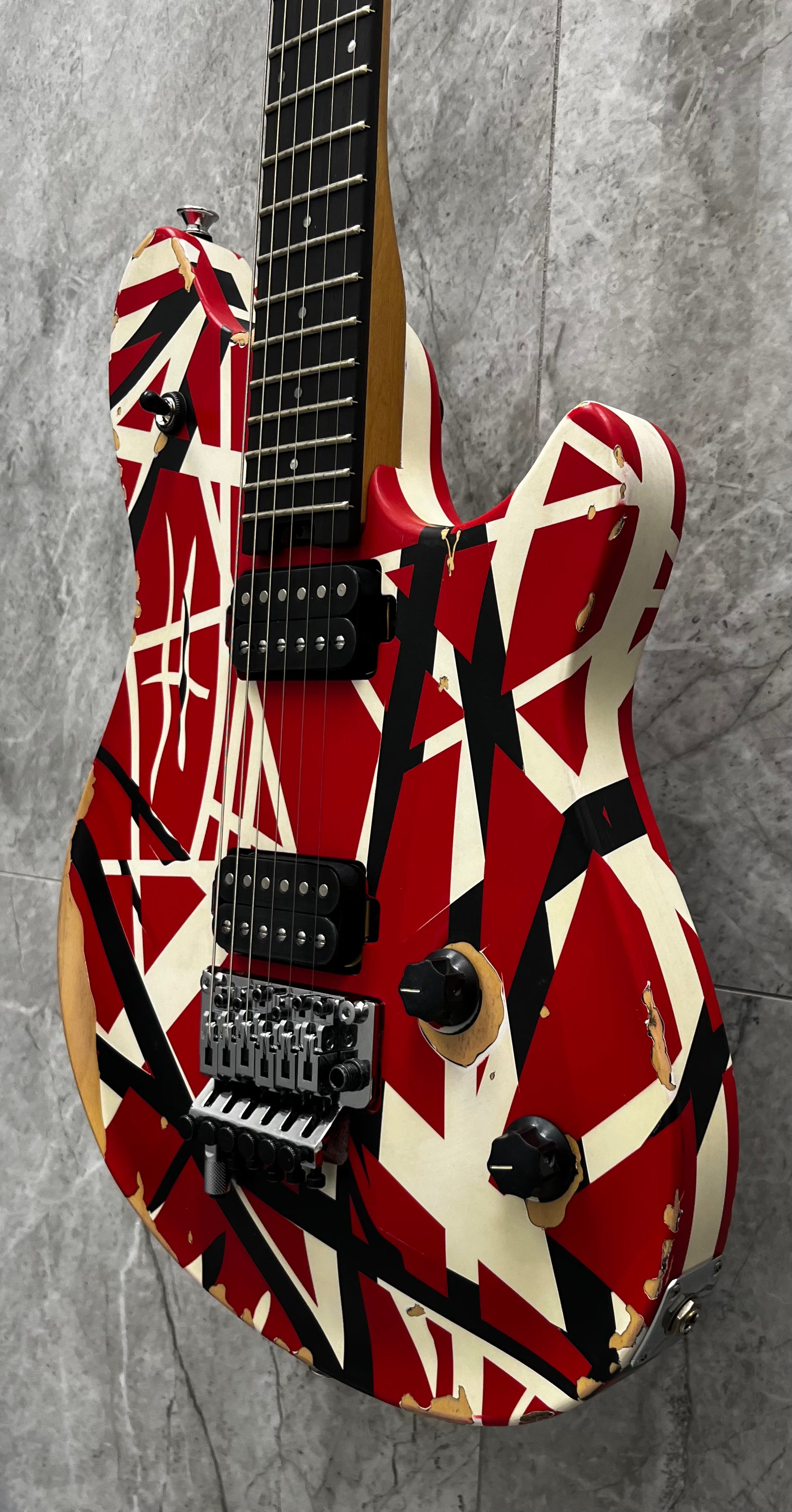 EVH Limited Edition Wolfgang Special Striped Series, Ebony Fingerboard, Red, Black, and White, Aged 5107500315 SERIAL NUMBER WG250305M - 7 LBS 2 OZ