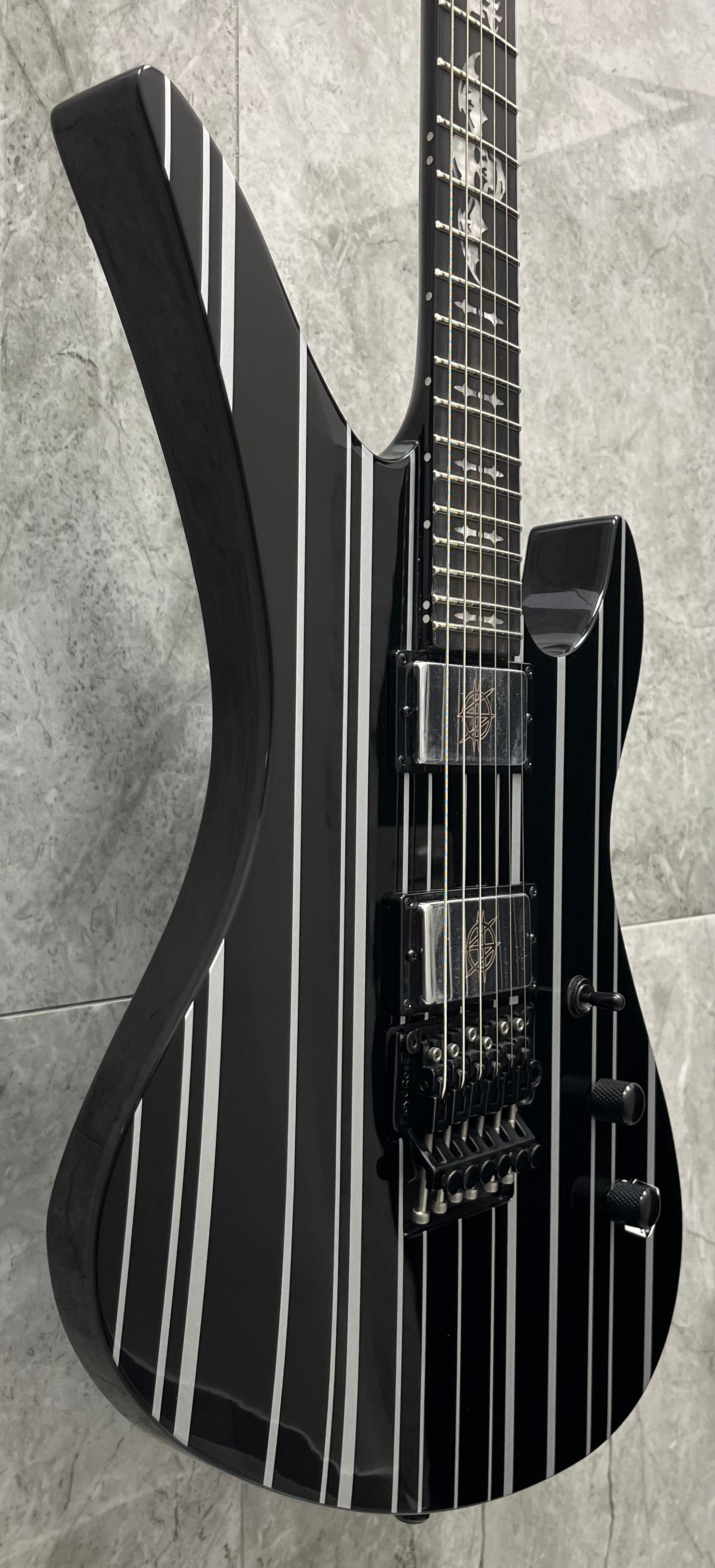 SCHECTER Synyster Custom Gloss Black with Silver Pin Stripes 1740-SHC