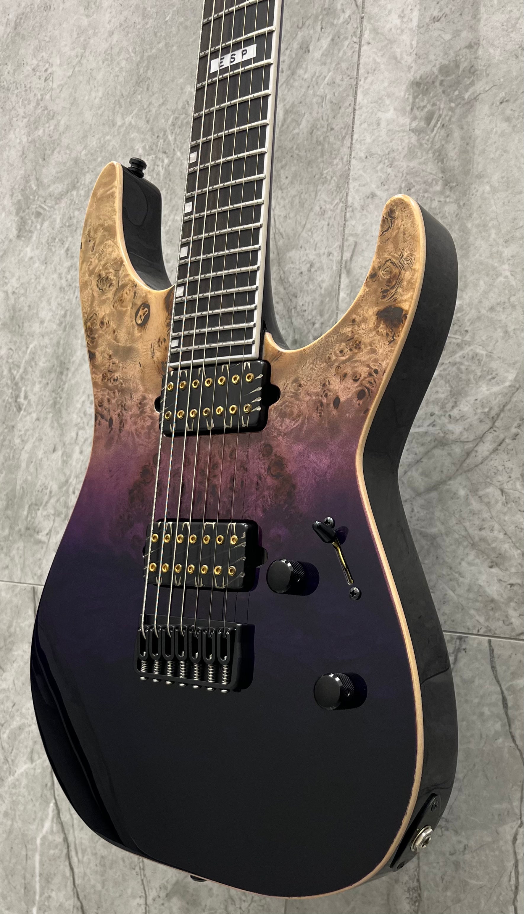 ESP MADE IN JAPAN E-II M-II 7 NT 7 String Electric Guitar Purple Natural Fade EII MII EIIMII7NTHSPRNFD MADE IN JAPAN SERIAL NUMBER ES9181253 - 7 LBS 3 OZ