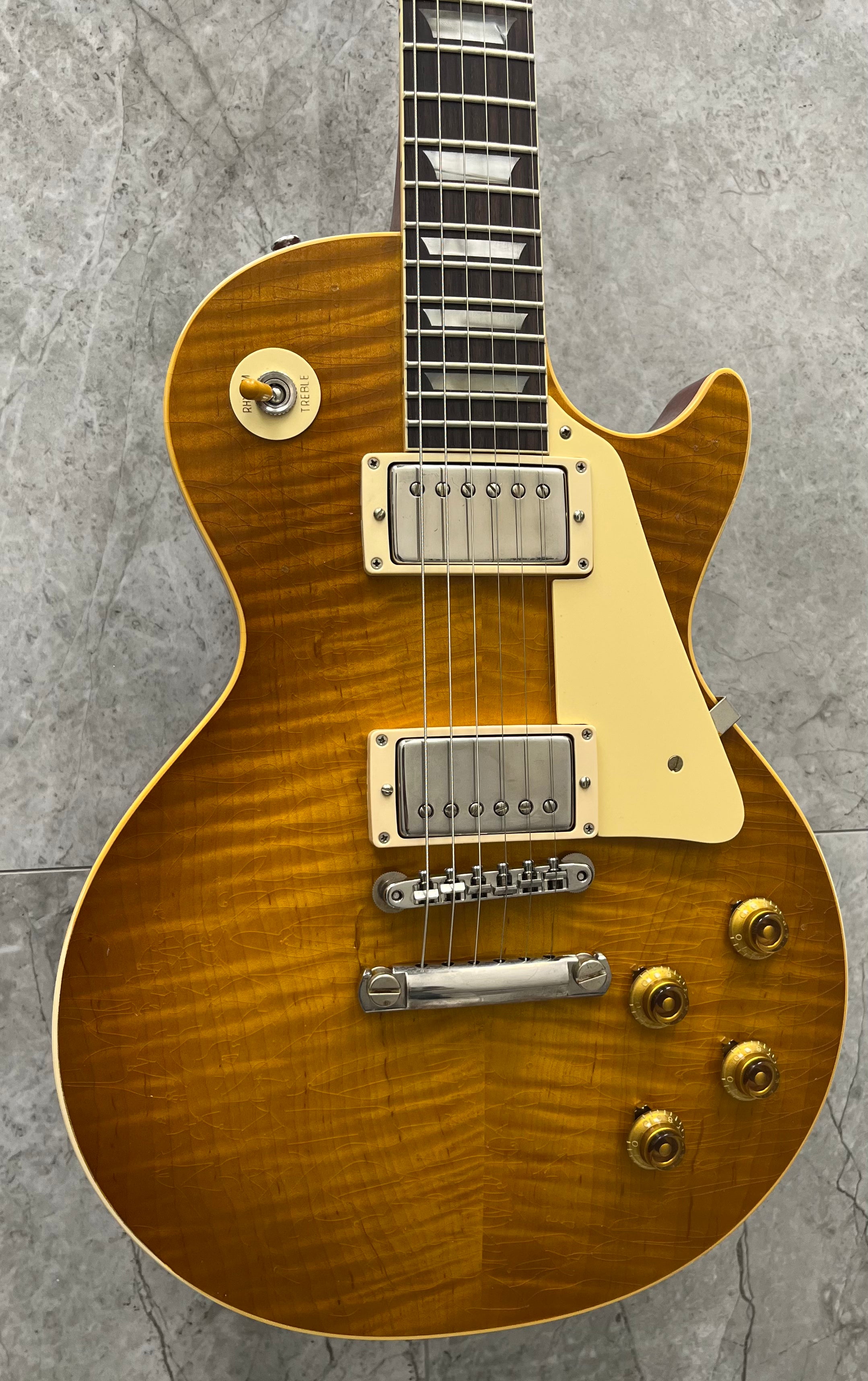 Gibson USA Custom Shop Murphy Lab 1959 Les Paul Standard Dirty Lemon Burst Light Aged - Dirty Lemon LPR59LADLNH SERIAL NUMBER 943368 - 8.6 LBS