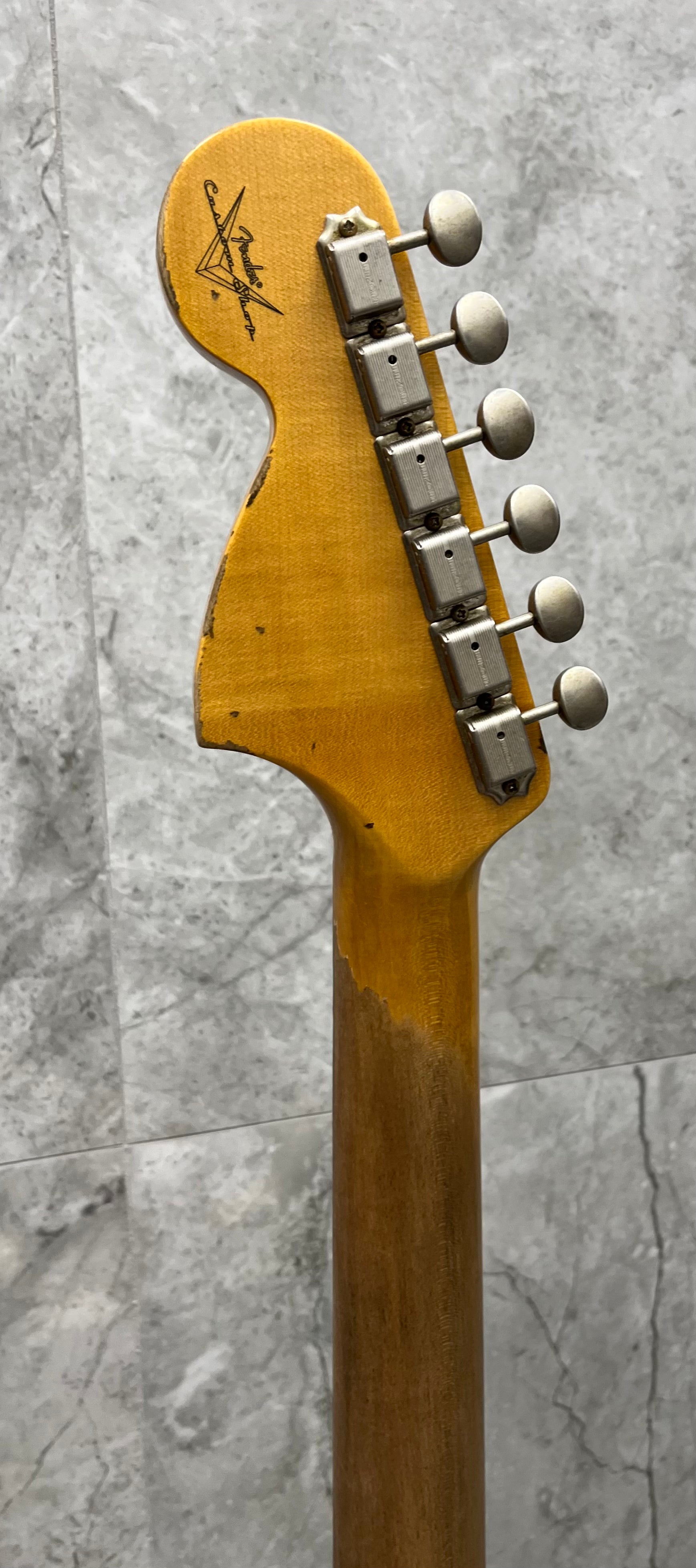 Fender Custom Shop 2025 Strat Pro Super Heavy Relic, 3A Rosewood Fingerboard, Aged Vintage White 9231016928 SERIAL NUMBER 18577 - 7 LBS 15 OZ