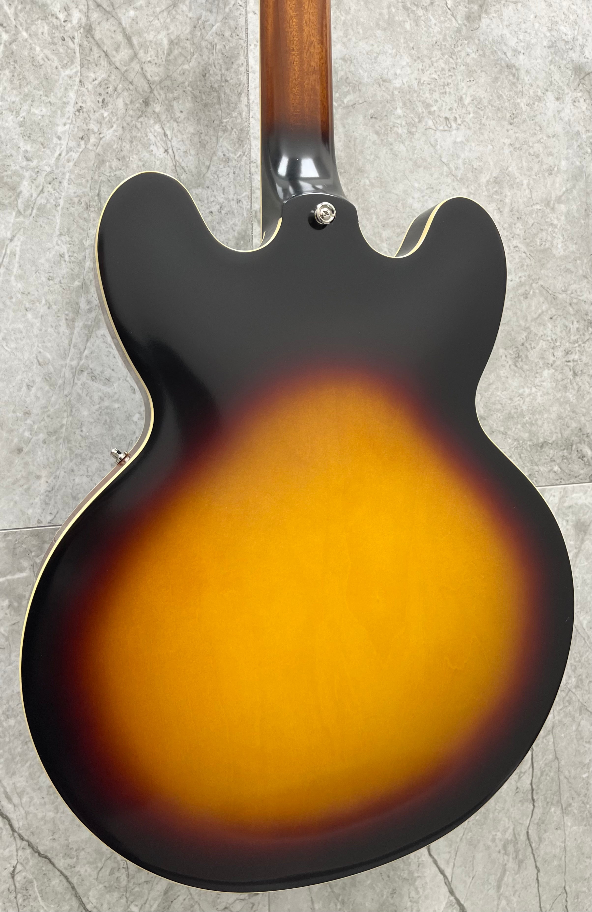 Epiphone 1962 ES-335 Reissue Electric Guitar with Hardshell Epiphone 1962 ES-335 Reissue Electric Guitar with Hardshell