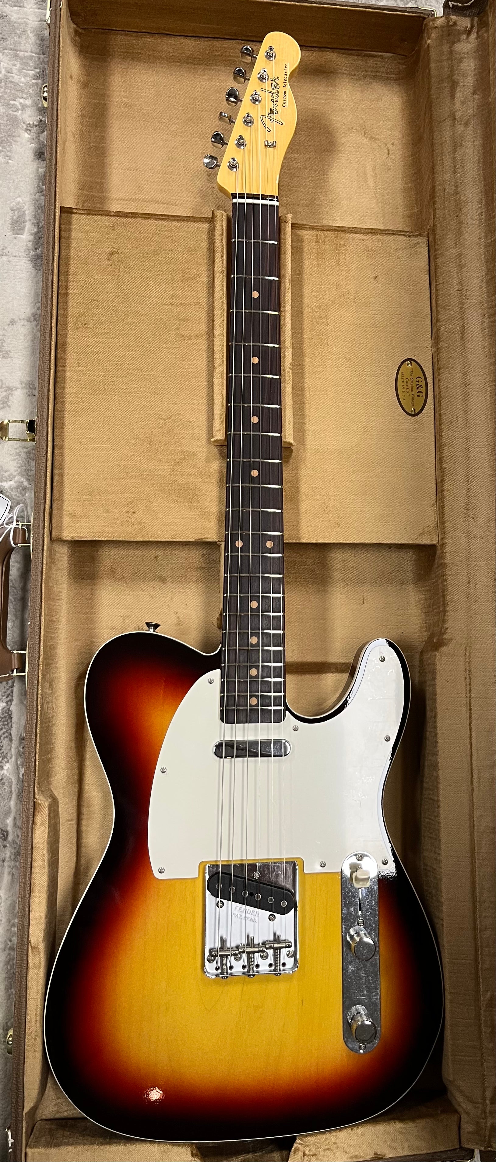 FENDER CUSTOM SHOP Vintage Custom 1959 Telecaster Custom NOS, Rosewood Fingerboard, Chocolate 3-Color Sunburst 9235000564 SERIAL NUMBER R146546 - 7.4 LBS