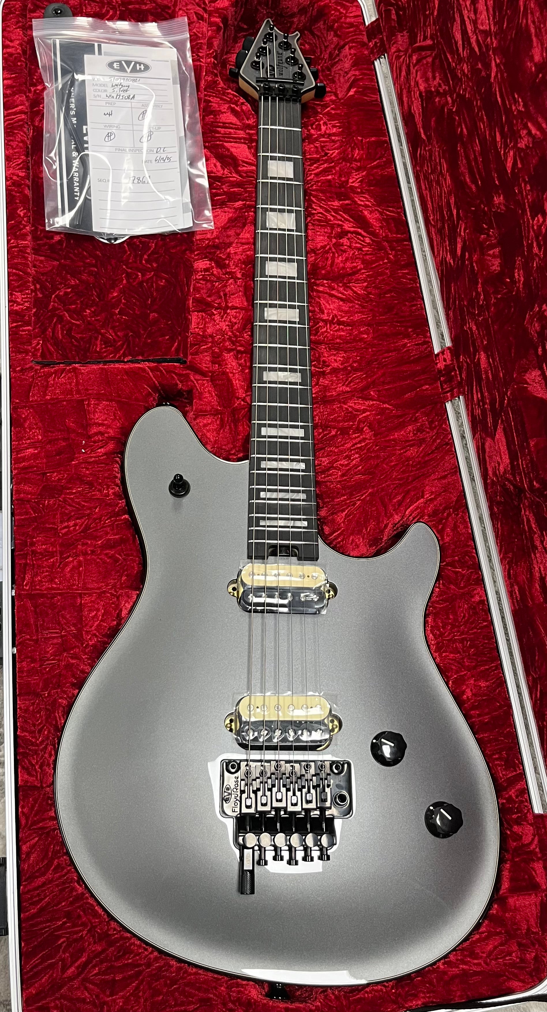 EVH Wolfgang USA Ebony Fingerboard Gloss Silver 5107920821 SERIAL NUMBER WG17502A - 8.0 LBS