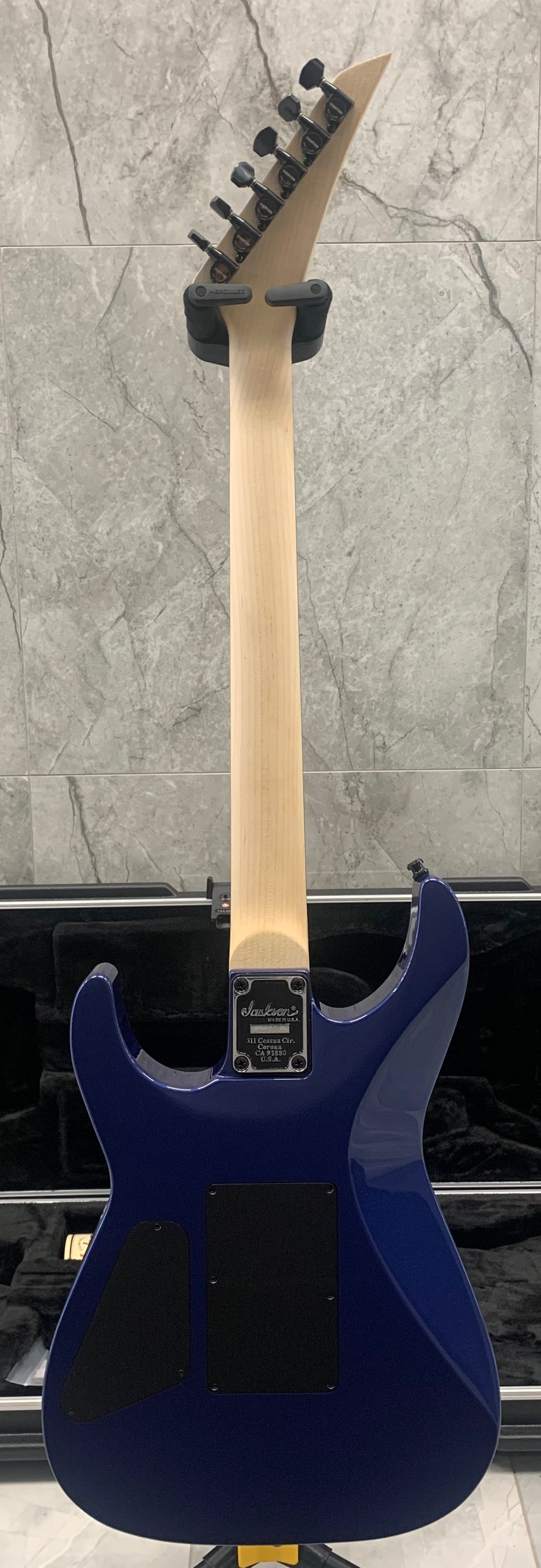 Jackson USA Custom Shop DK1 in Cobalt Blue Metal 2811002522 SERIAL NUMBER 15950 7.6 LBS