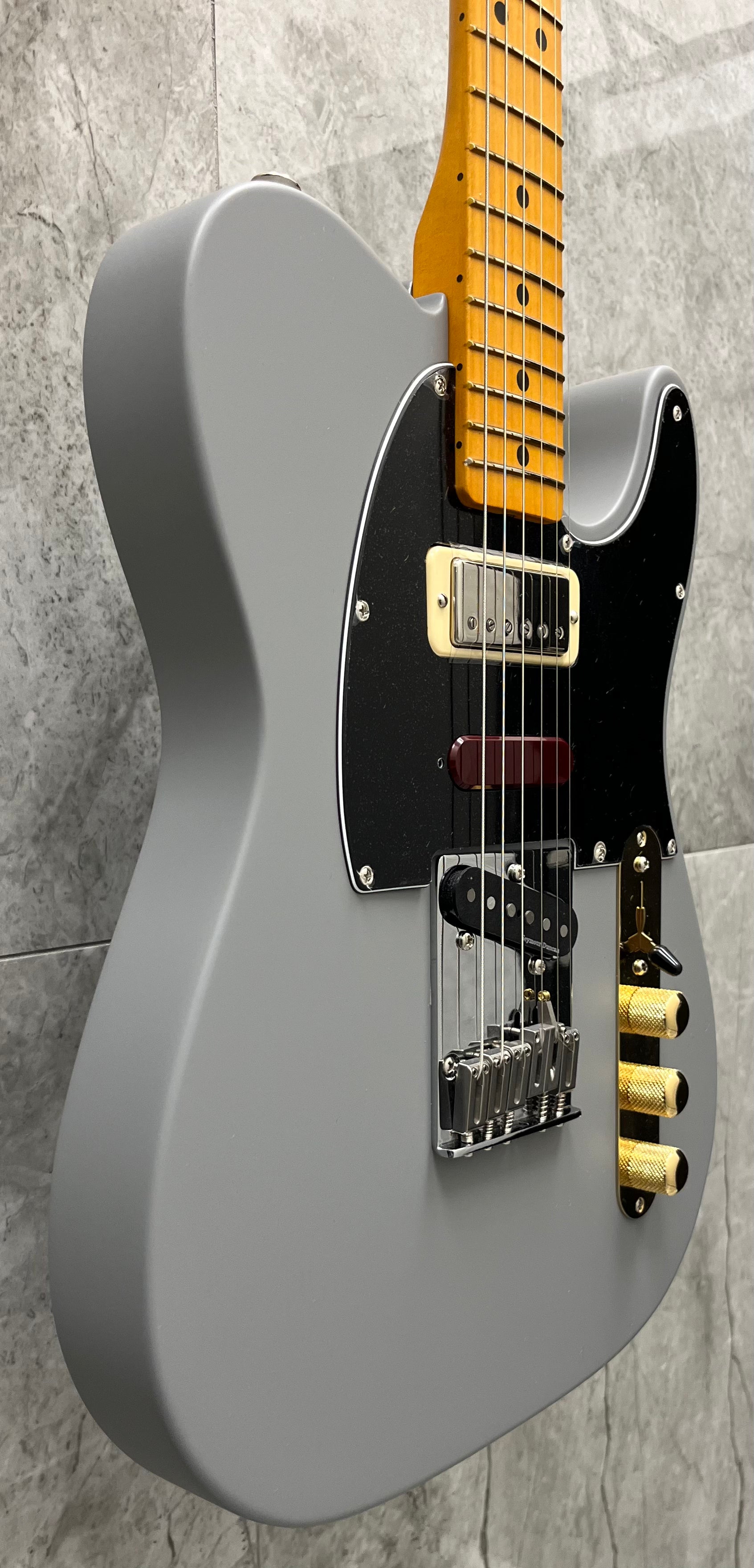 Fender USA Brent Mason Telecaster Maple Fingerboard Primer Gray 0115912793 SERIAL NUMBER US23025169 - 8.6 LBS