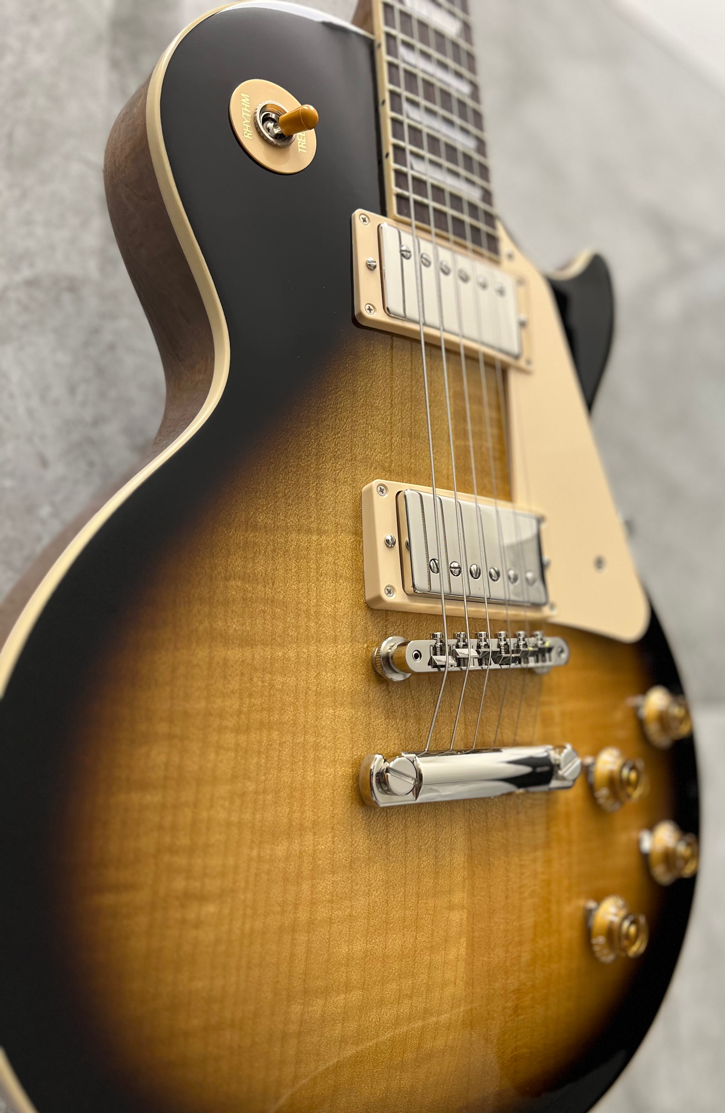 Gibson USA Les Paul Standard 50s Figured Flame Top LPS500TONH Tobacco Burst SERIAL NUMBER 204130303 - 8.2 LBS