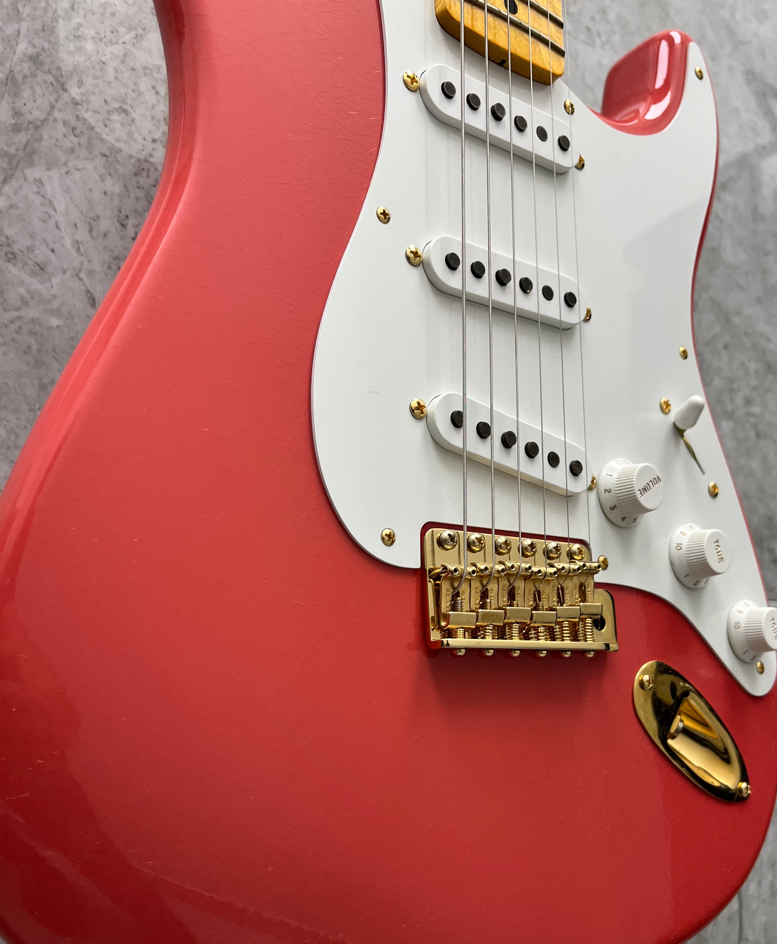 Fender Custom Shop 1955 Stratocaster DLX Closet Classic 1-Piece Maple Neck, Faded Aged Fiesta Red 9235700037 SERIAL NUMBER CZ585538 - 6 LBS 15 OZ