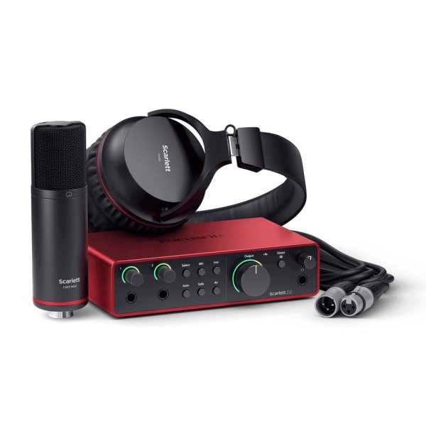 Focusrite Focusrite Scarlett 2i2 Studio 4th Gen (Cubase LE Included)