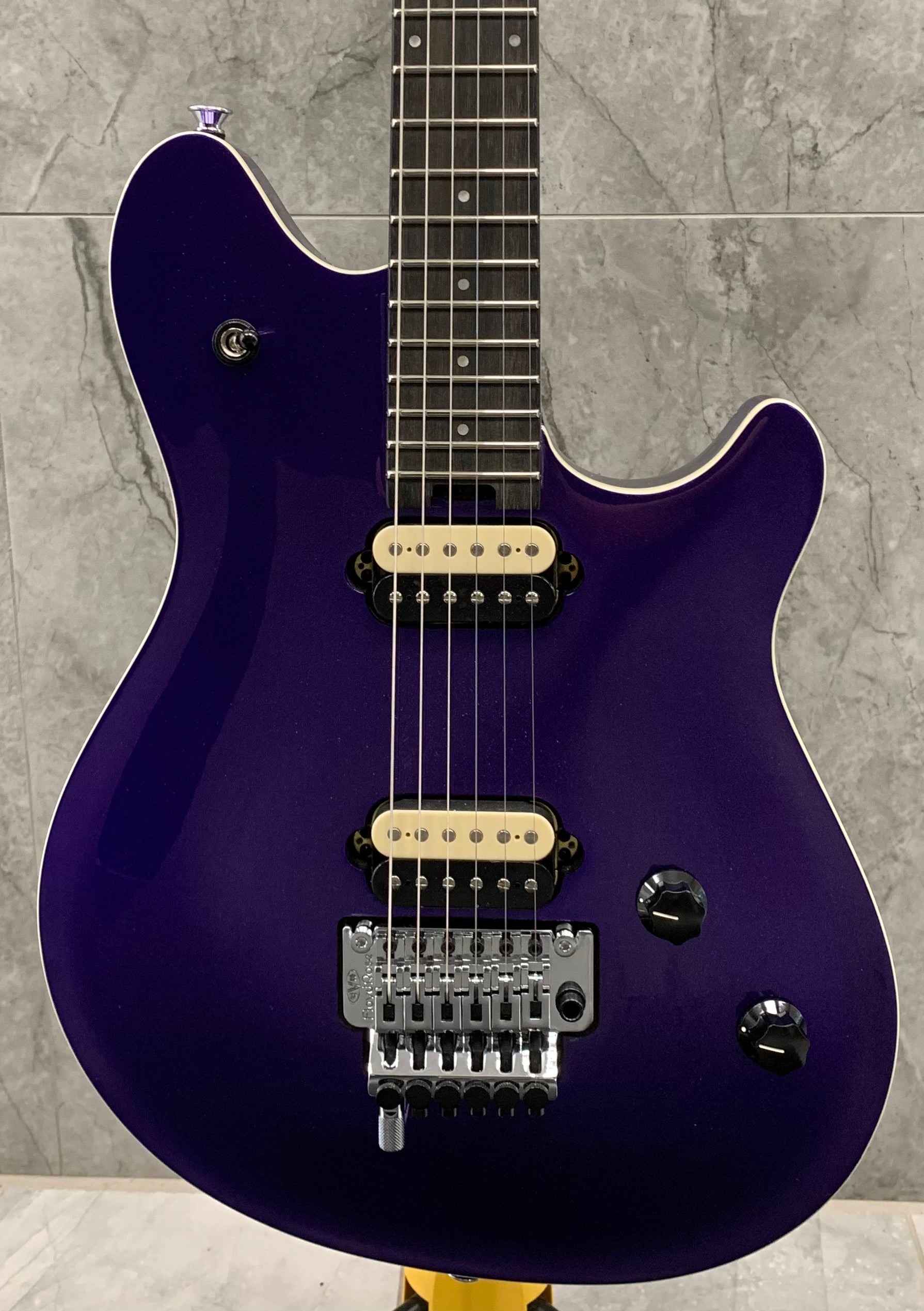 EVH Wolfgang Special Ebony Fingerboard Deep Purple Metallic EVH Wolfgang Special Ebony Fingerboard Deep Purple Metallic