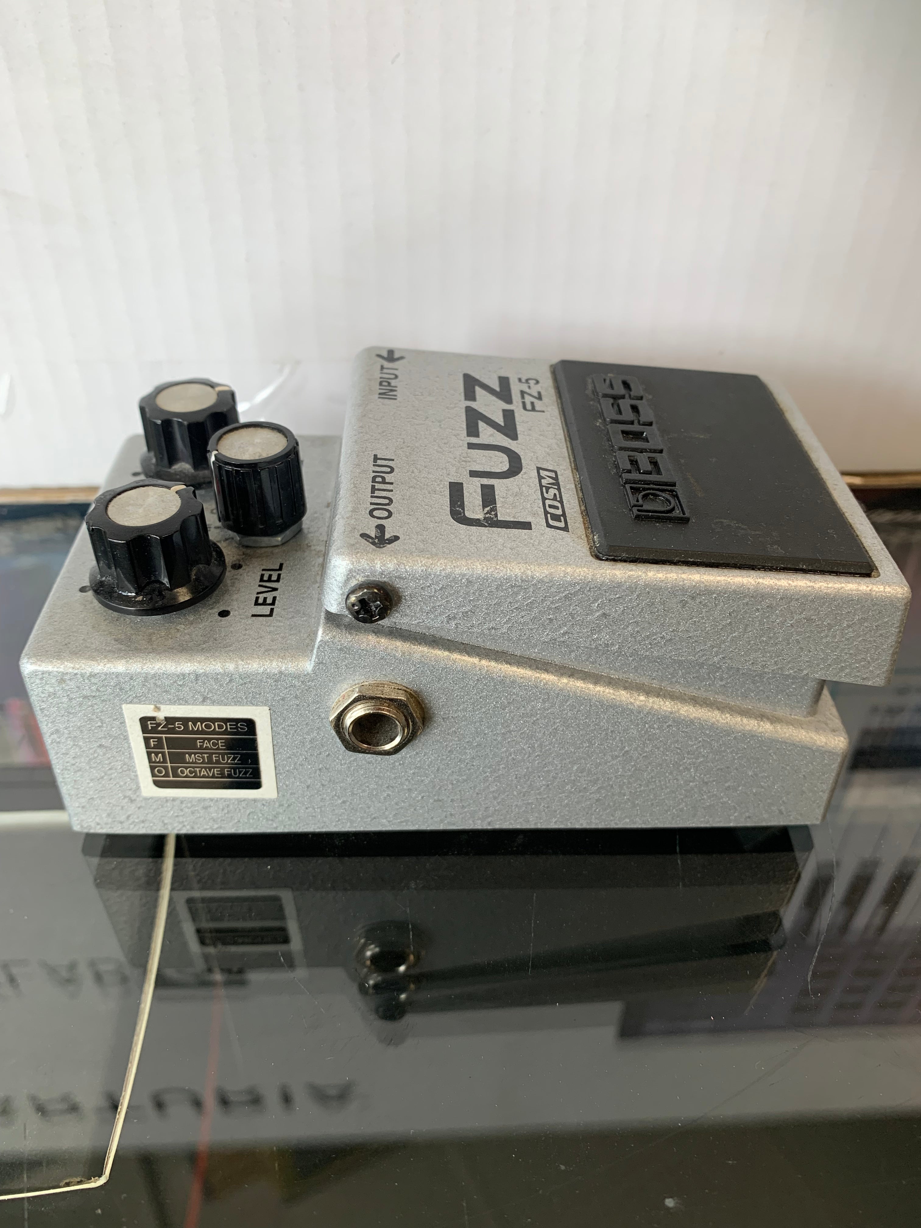 USED AND TESTED BOSS FZ-5 FUZZ PEDAL