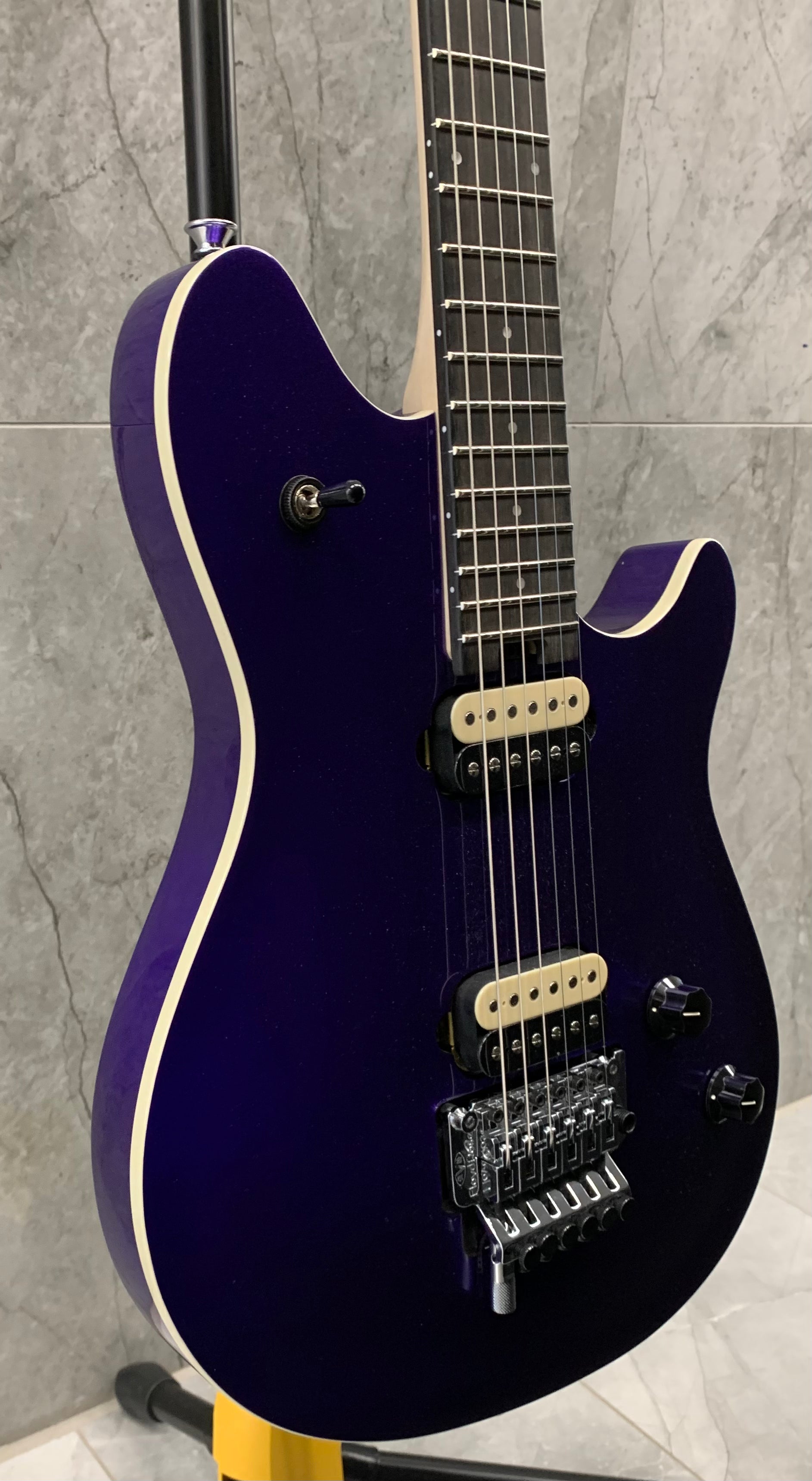 EVH Wolfgang Special Ebony Fingerboard Deep Purple Metallic 5107701552