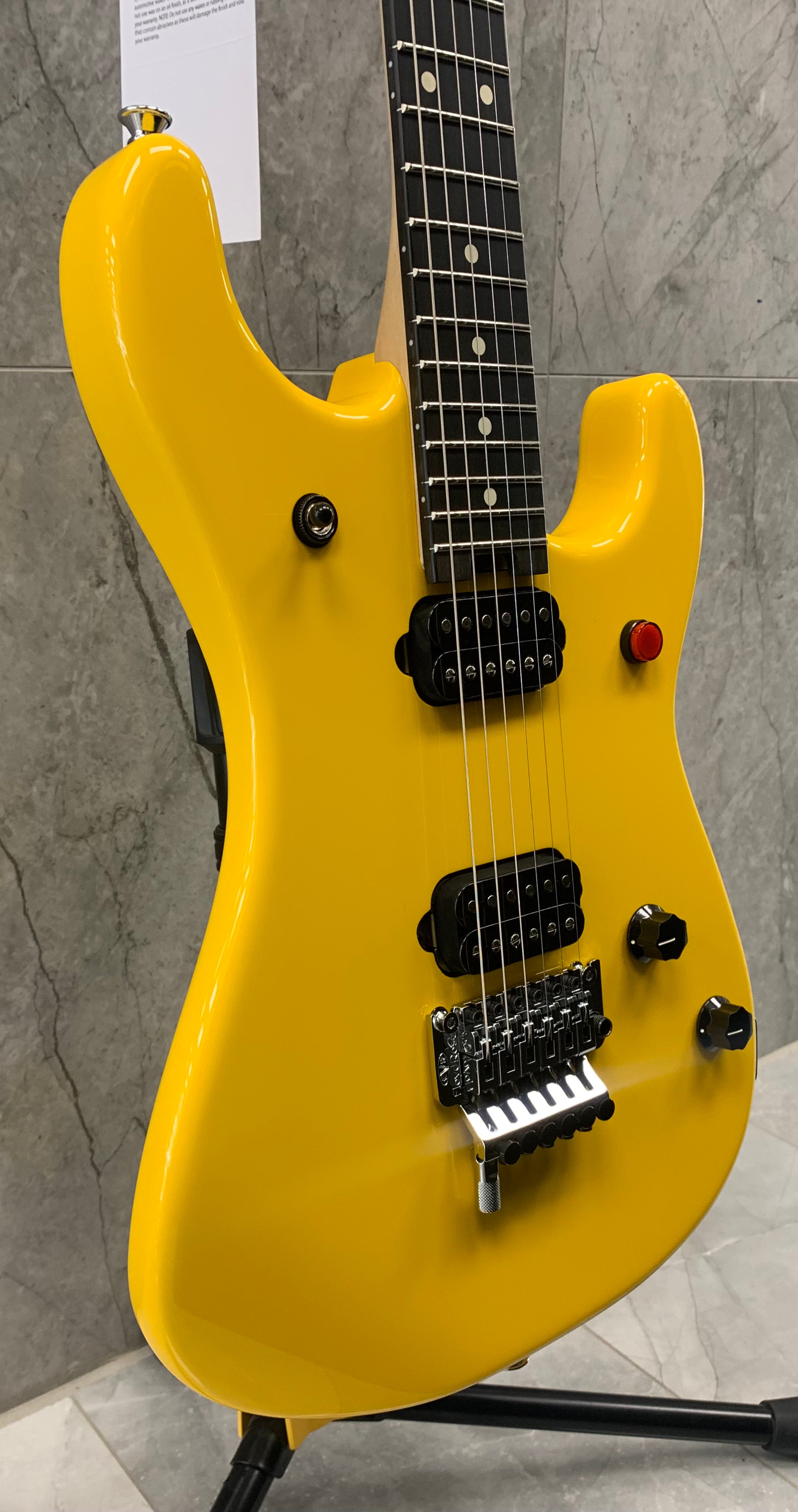 EVH 5150 Series Standard, Ebony Fingerboard, EVH Yellow 5108001504