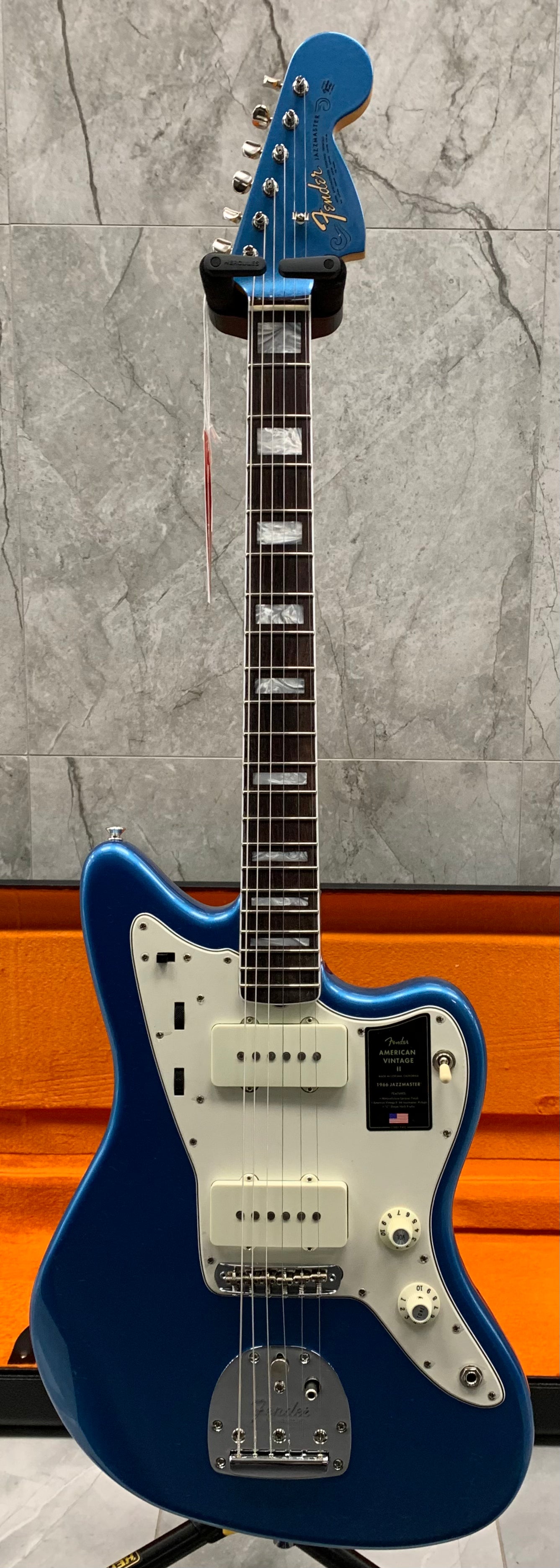 Fender American Vintage II 1966 Jazzmaster Rosewood Fingerboard, Lake Placid Blue 0110340802