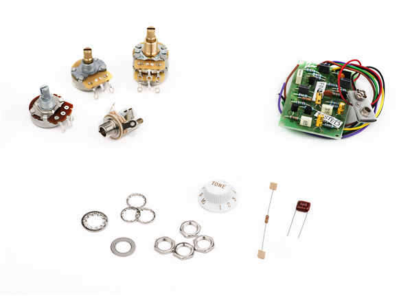 FENDER Stratocaster® Mid Boost Upgrade Kit 0057577000