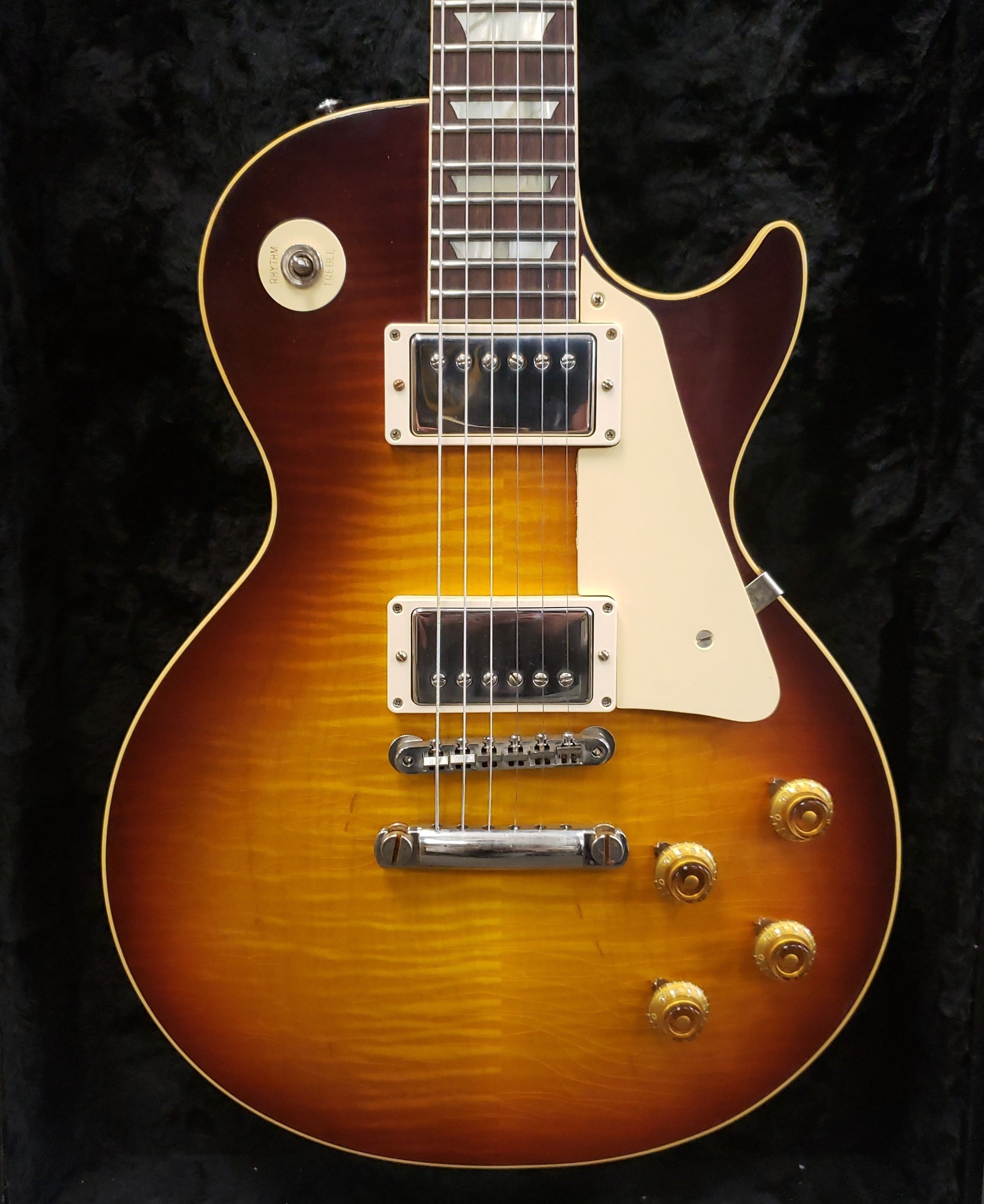 Gibson Custom Shop Murphy Lab 1959 Les Paul Standard Ultra Lite Aged Southern Fade Burst LPR59ULSFNH