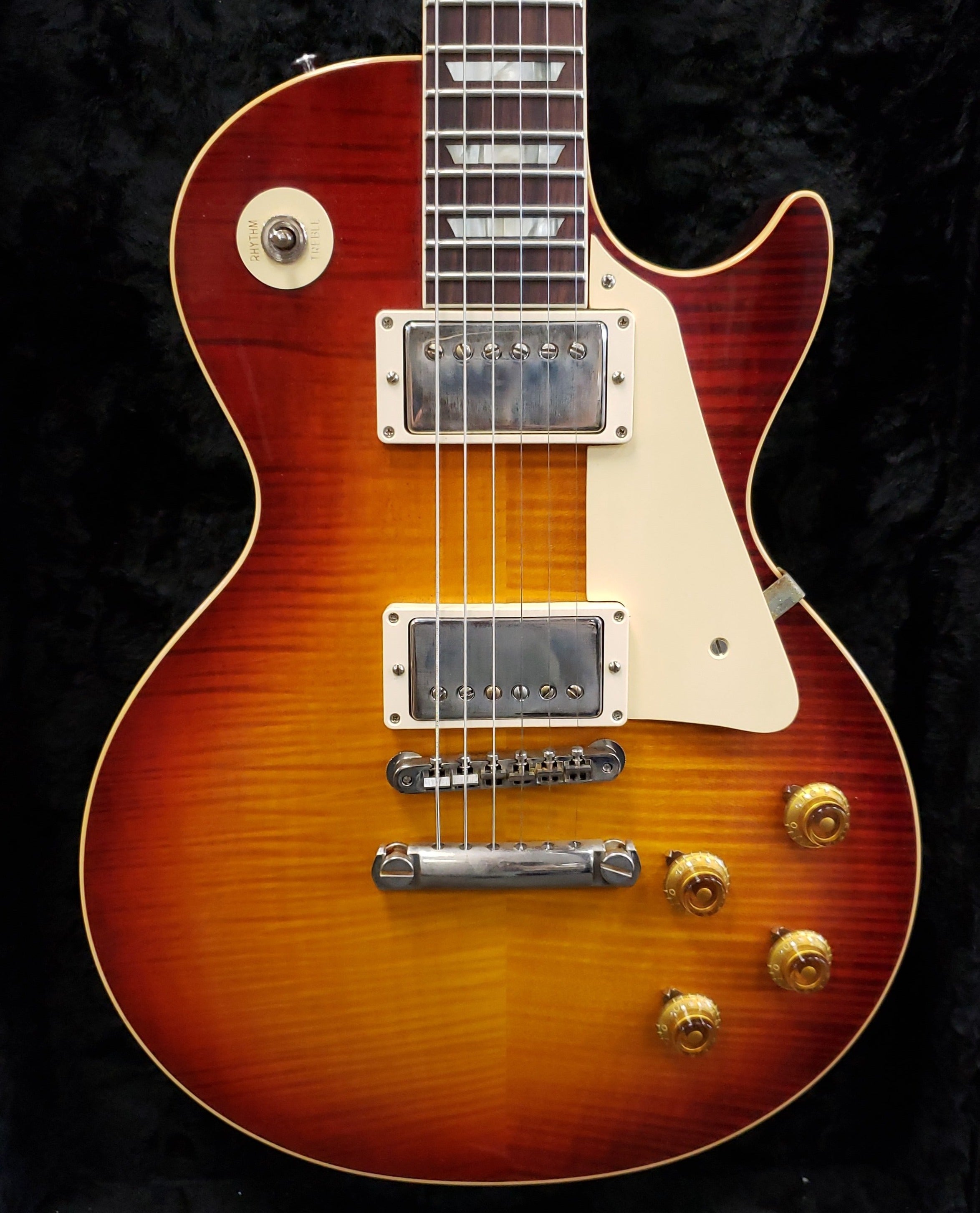 Gibson Custom Shop 1959 Les Paul Standard Reissue VOS Factory Burst -  Nickel Hardware LPR59VOFANH SERIAL NUMBER 901677