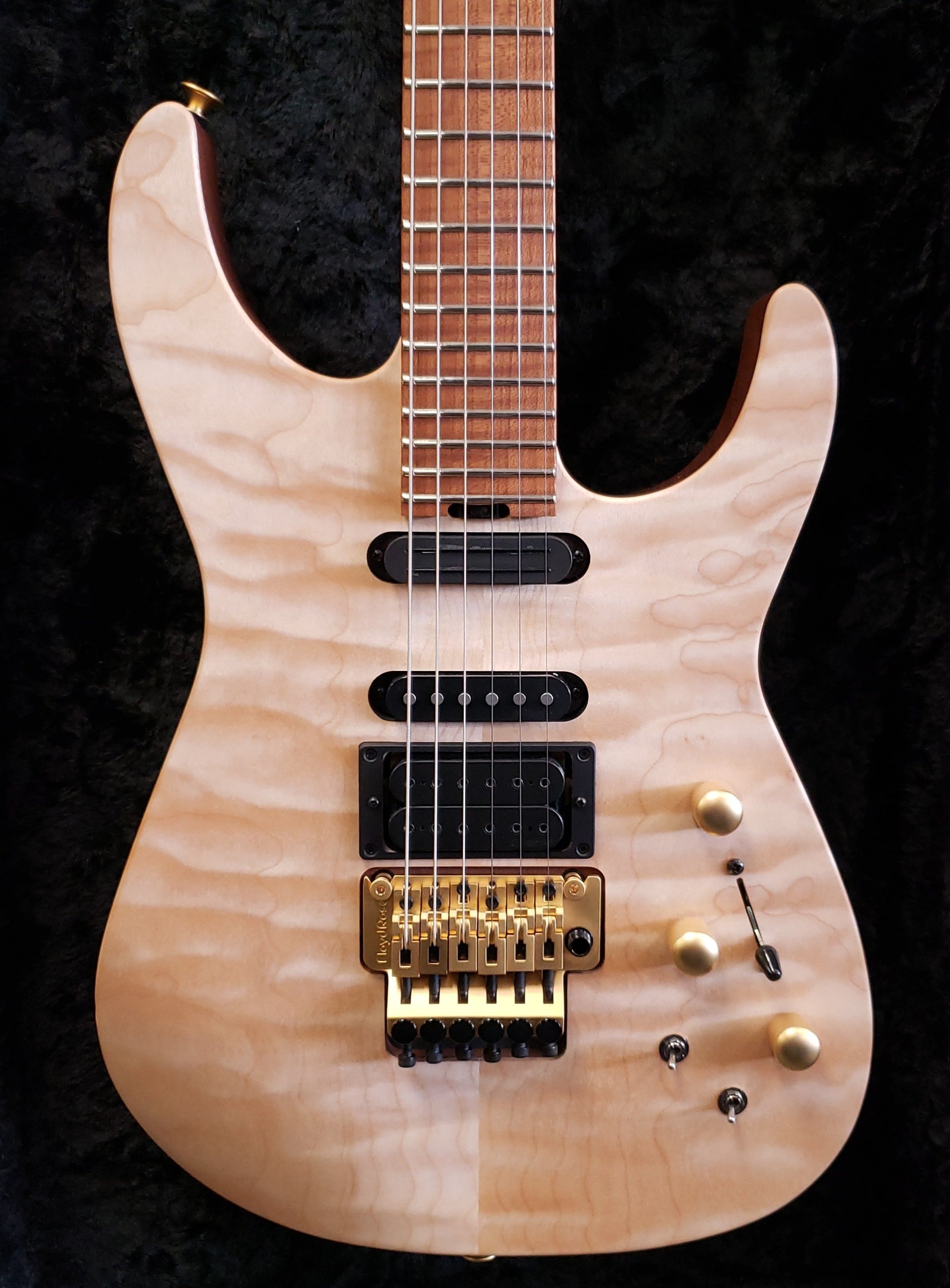 Jackson Custom Shop USA Signature Phil Collen PC1 Satin Stain Caramelized Flame Maple Fingerboard Satin Au Natural 2803152875 SERIAL NUMBER 12335