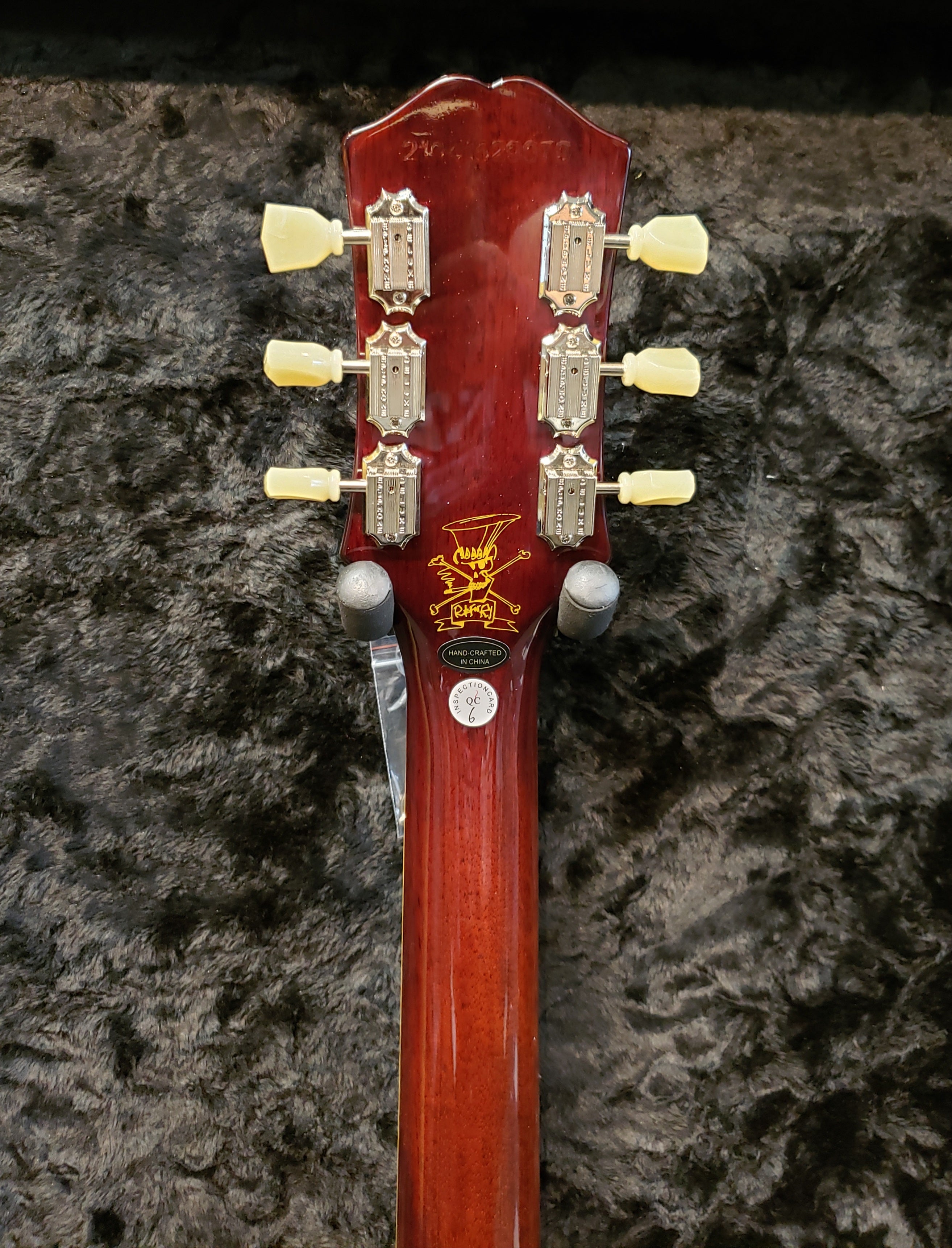 Epiphone Inspired by Gibson Slash Les Paul November Burst with Custom HardShell Case EILPSLASHNVNH SERIAL NUMBER 21041529079 - 8.0 LBS