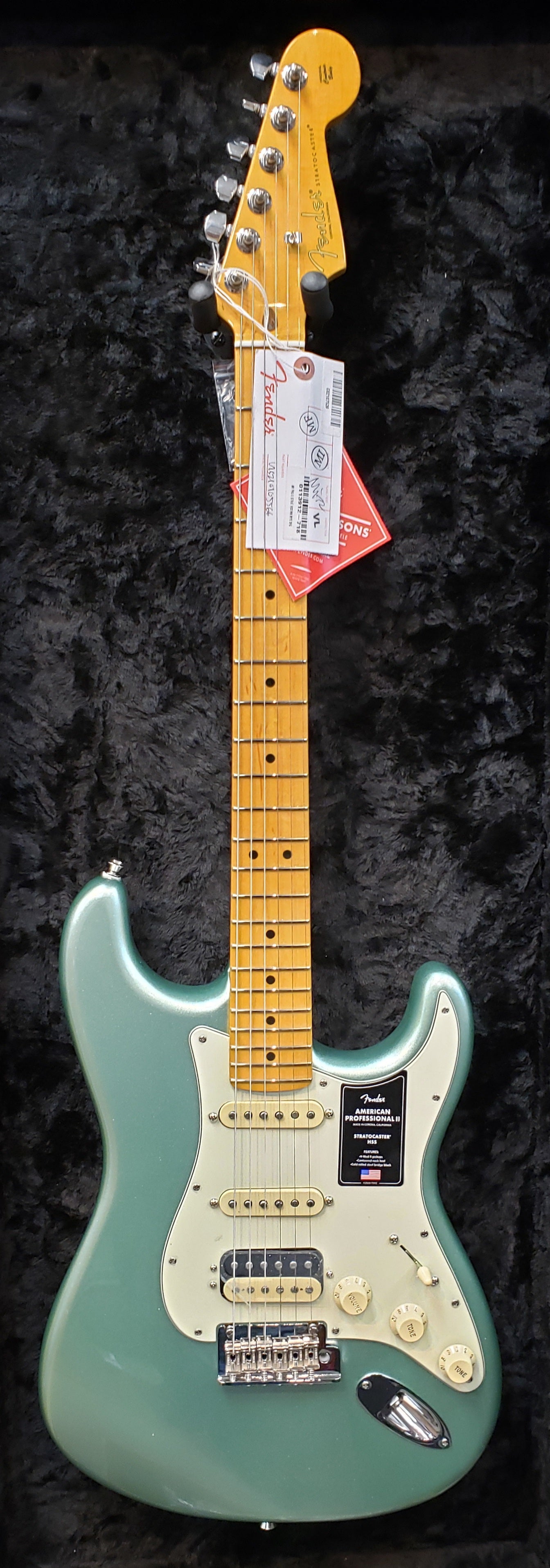 Fender American Professional II Stratocaster HSS Maple Fingerboard Mystic Surf Green F-0113912718 SERIAL NUMBER US210105566 - 7.6 LBS