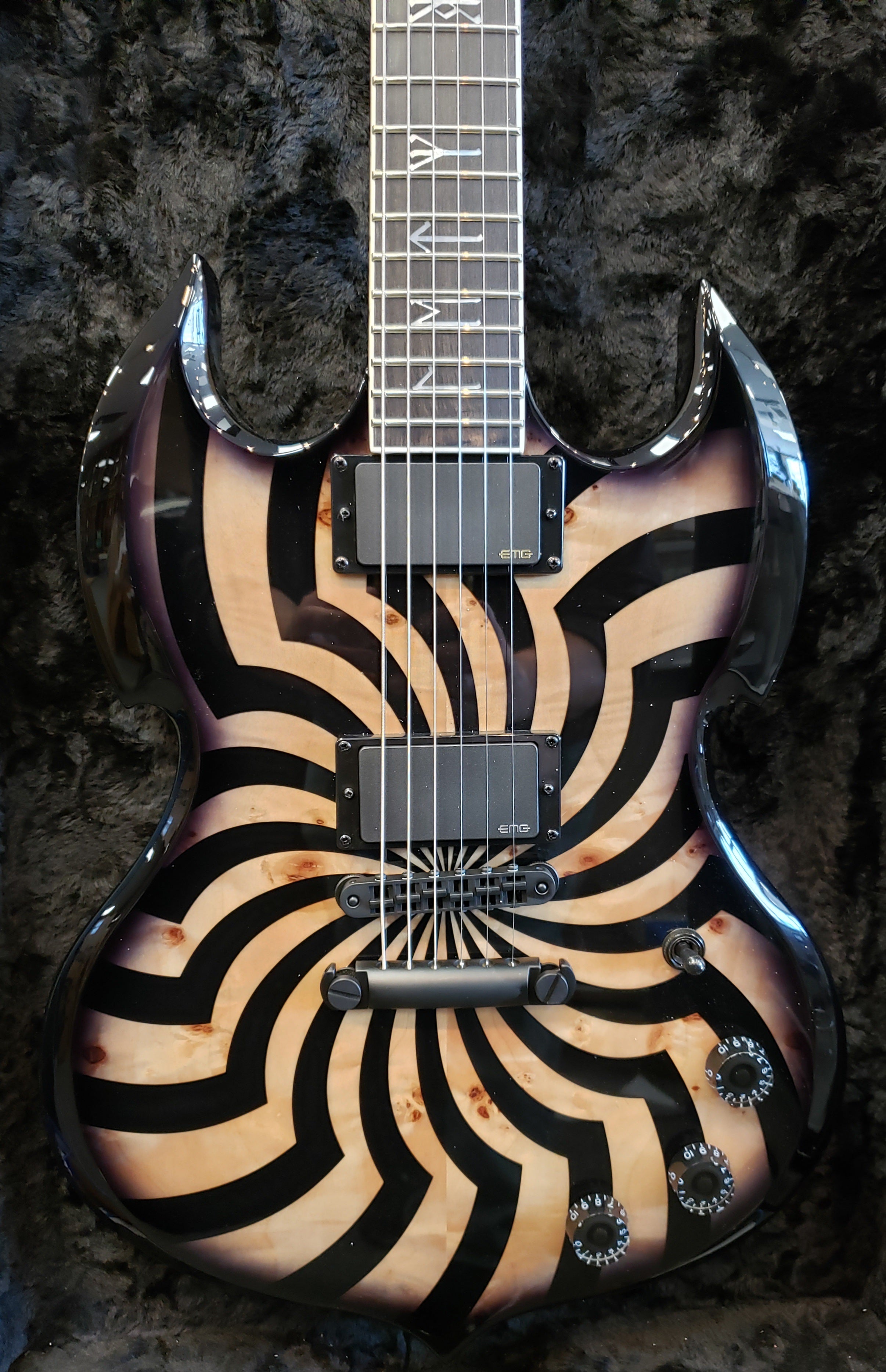 Wylde Audio Barbarian Charcoal Burst 4540-SHC