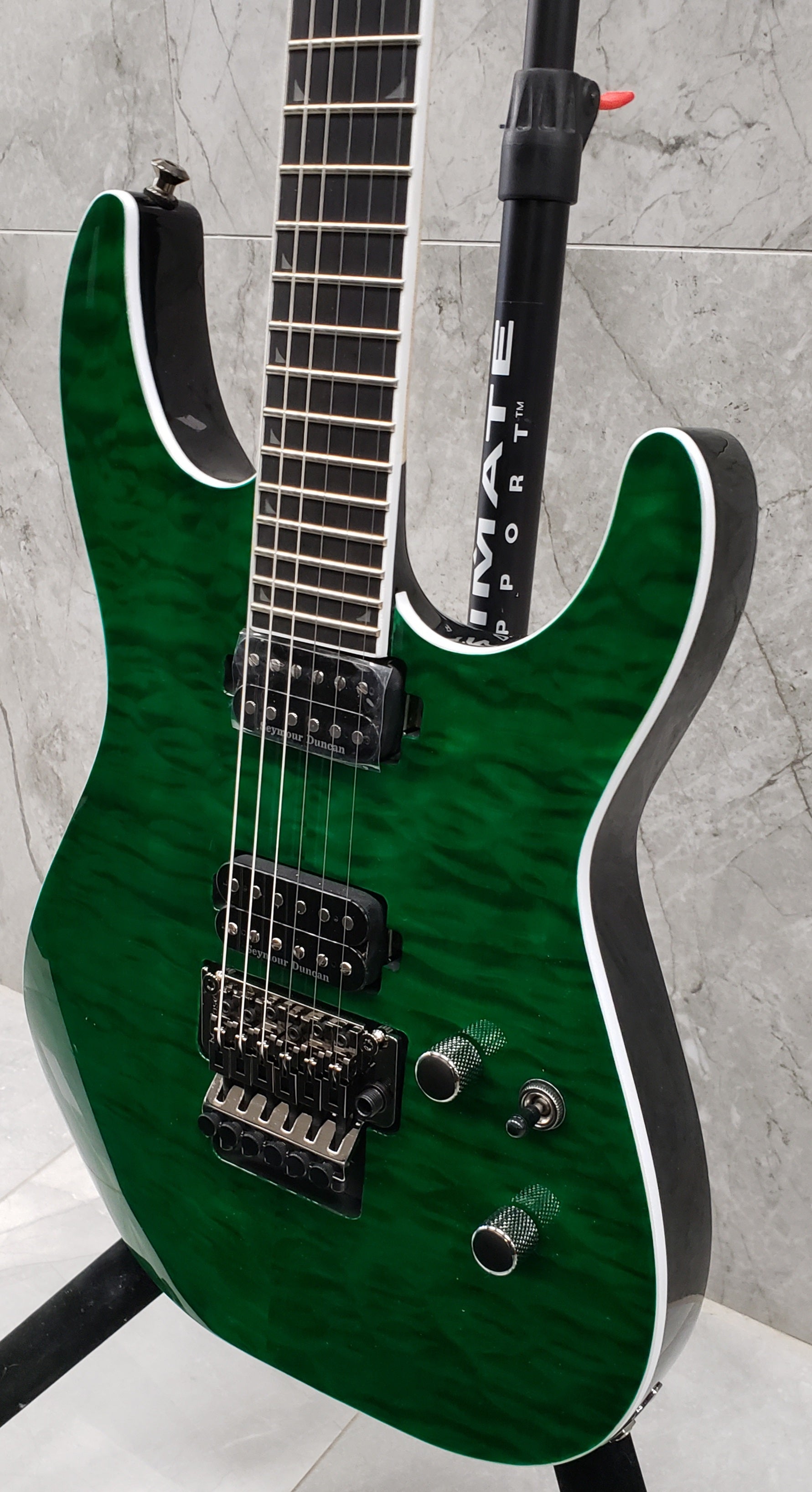 Jackson Pro Series Soloist SL2Q MAH Ebony Fingerboard Transparent Green 2914223587 SERIAL NUMBER ISJ2106943 - 7.2 LBS