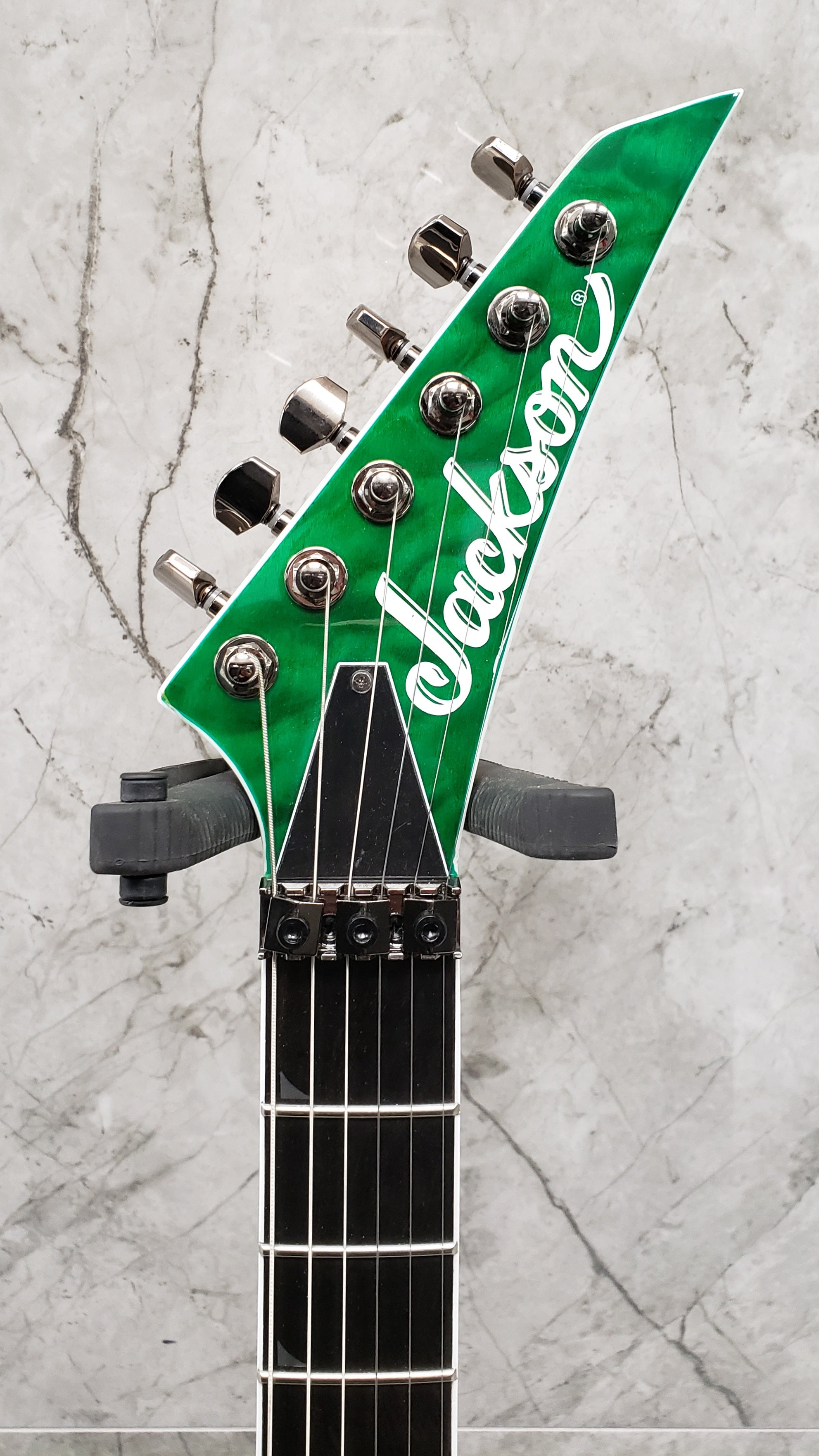 Jackson Pro Series Soloist SL2Q MAH Ebony Fingerboard Transparent Green 2914223587 SERIAL NUMBER ISJ2106943 - 7.2 LBS